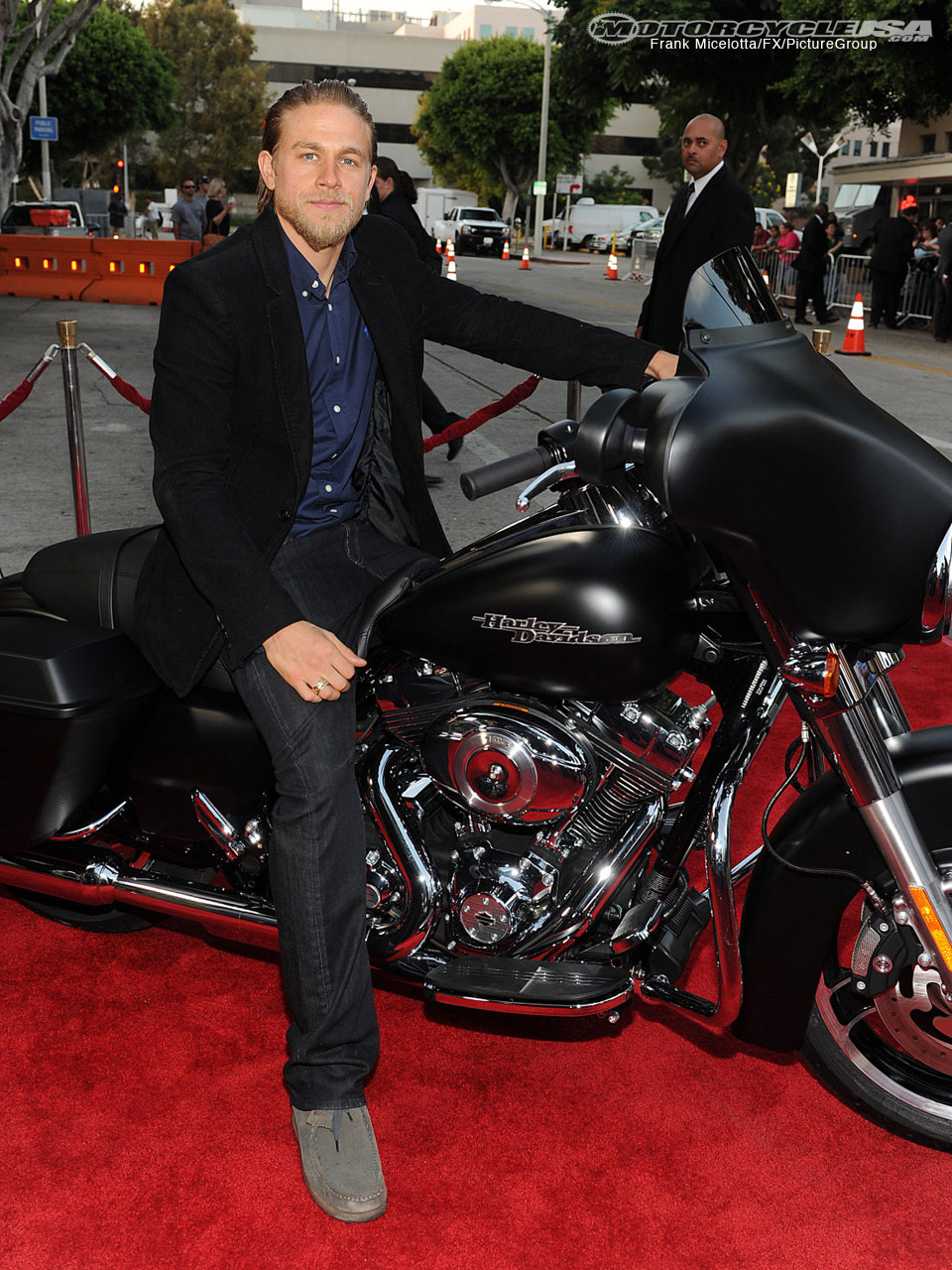 Harley Davidson Sons Of Anarchy Premiere Motorcycle Usa