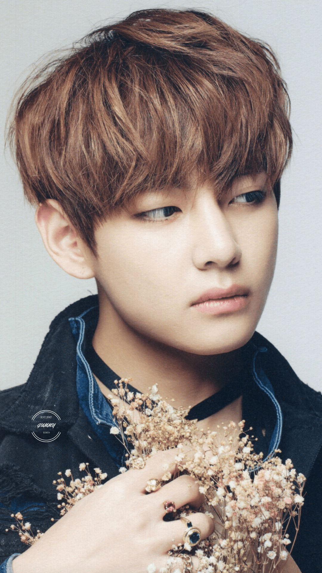 Tae Hyung Desktop Wallpaper On