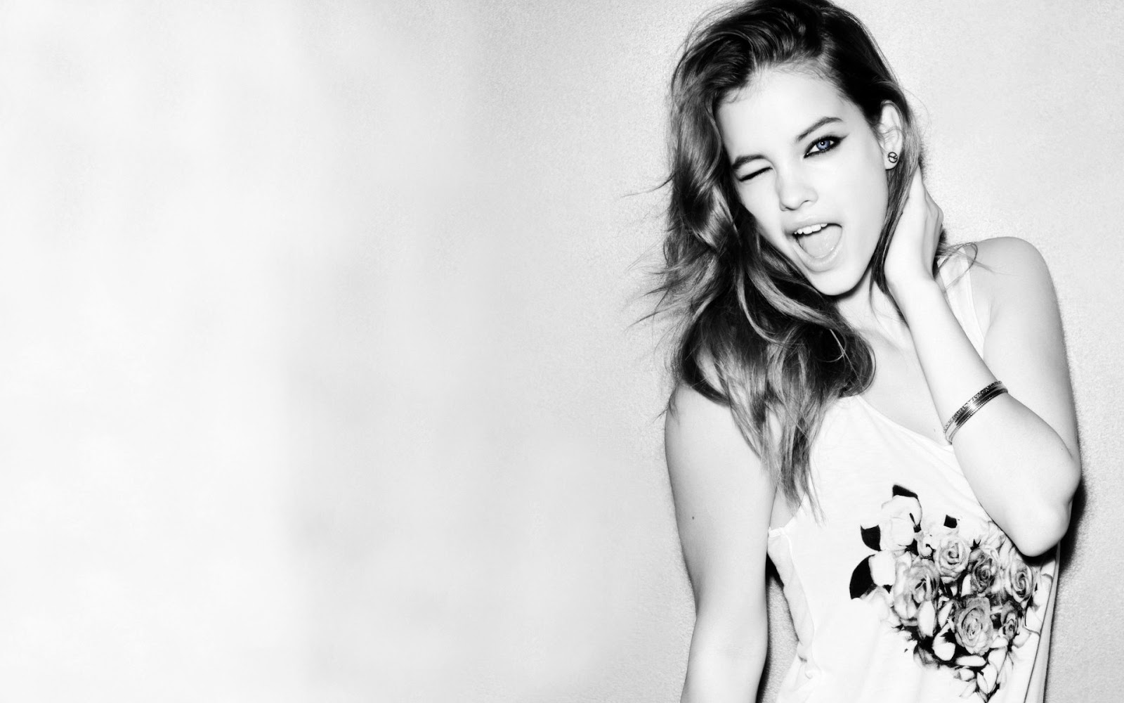 free-download-fashion-model-barbara-palvin-wallpaper-in-hd-1600x1000