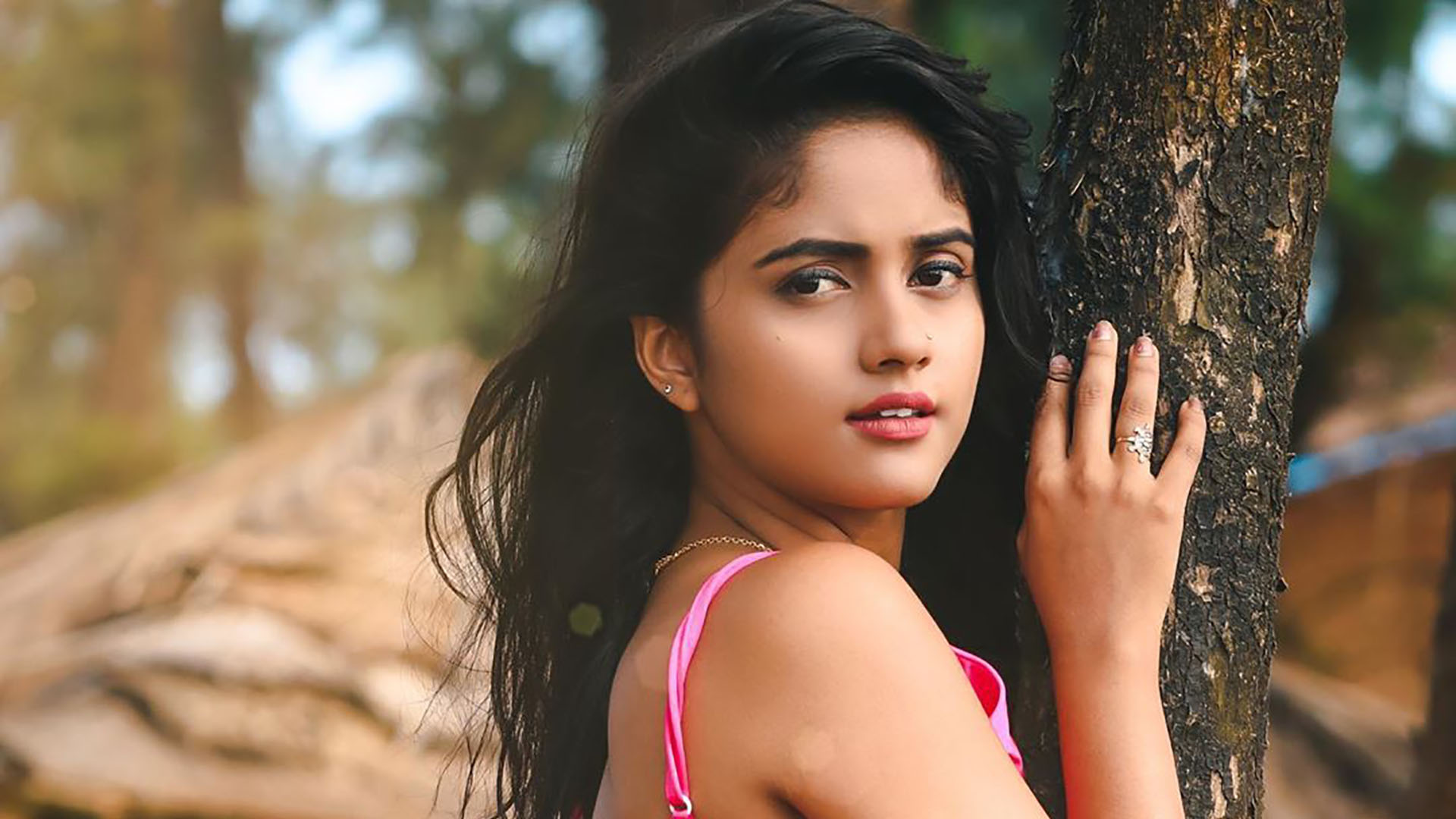 Model Nisha Guragain Wallpaper HD