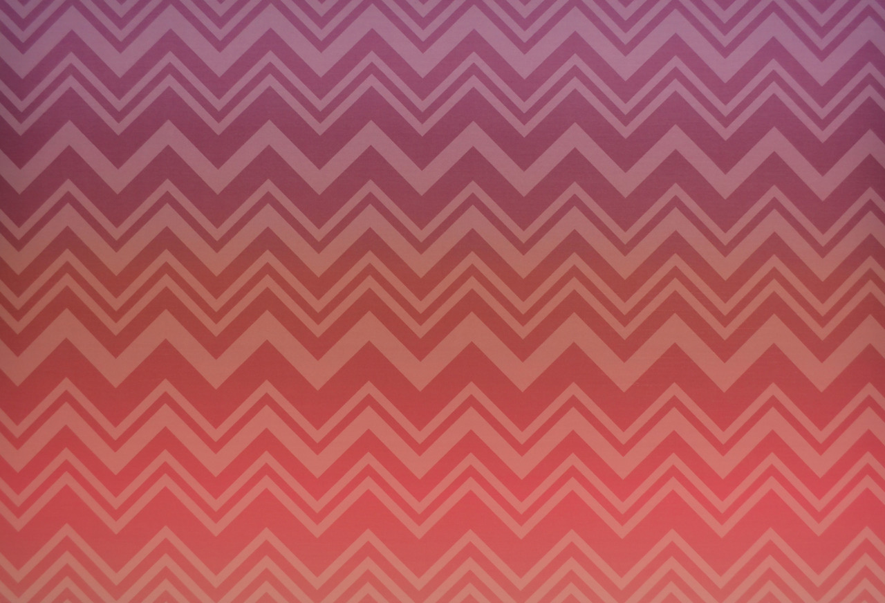 mi20091 Missoni Home Zig Zag Sfumato Wallpaper Coral Ombre