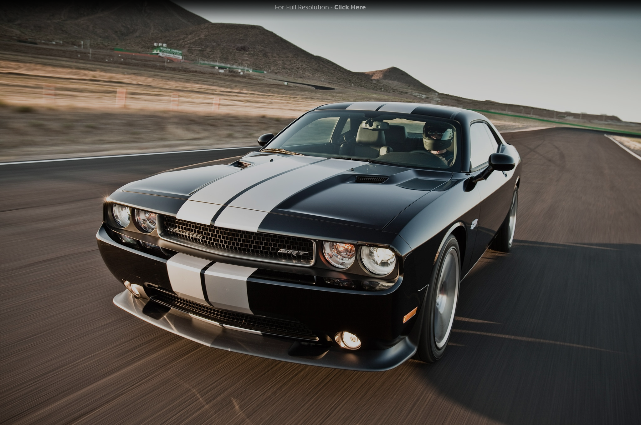 Dodge Challenger Srt8 High Resolution Image Of Car Pictures