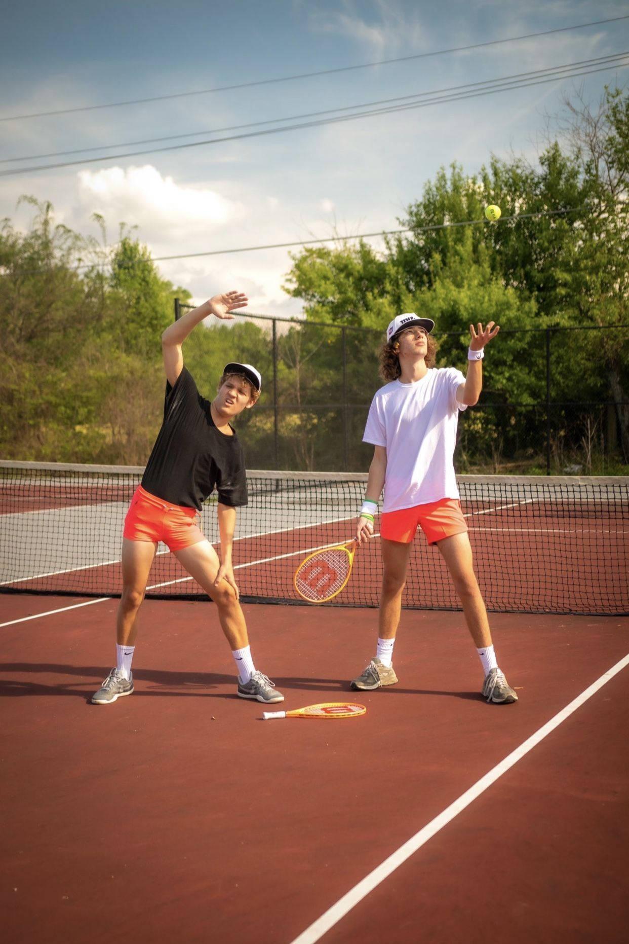 Download Baylen Levine And Kyle Tennis Outfit Wallpaper