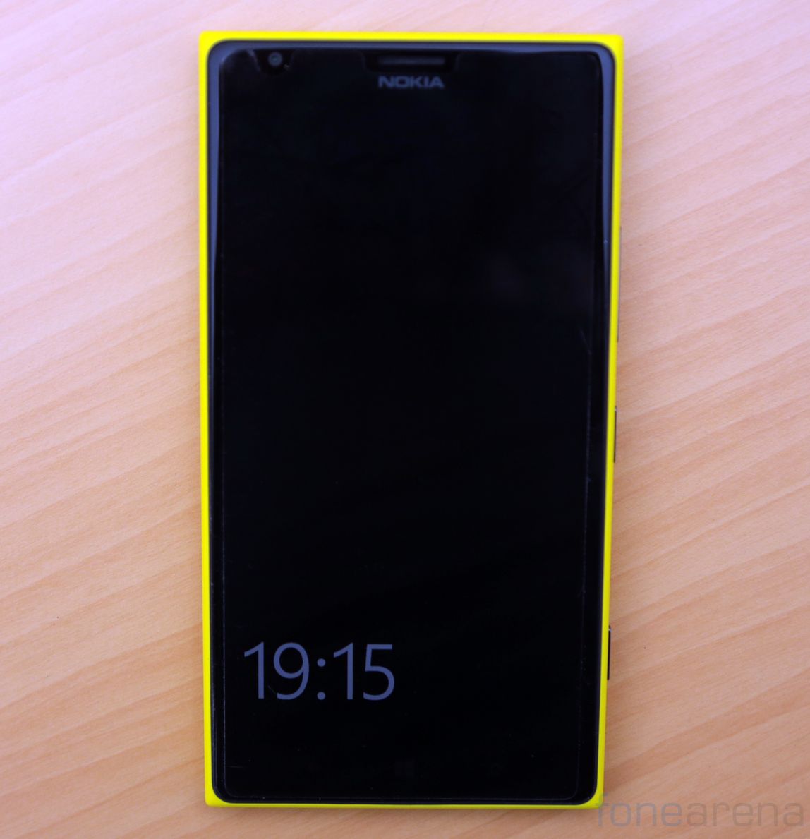 Nokia Lumia Re Big And Bold