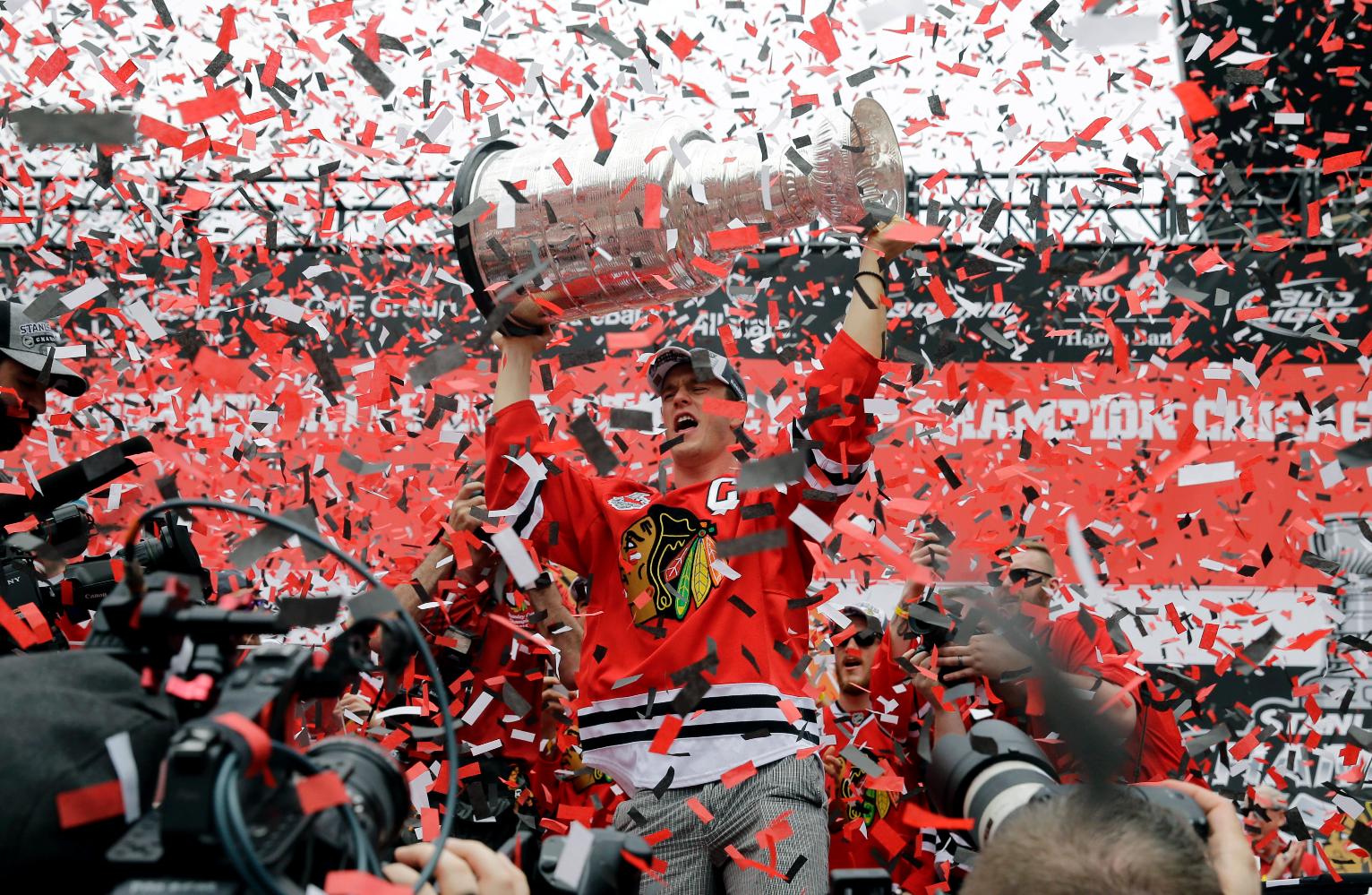 The Confetti Ends Blackhawks Stanley Cup Rally Us News