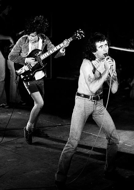 19770312   GBR Leeds University Highway To ACDC le