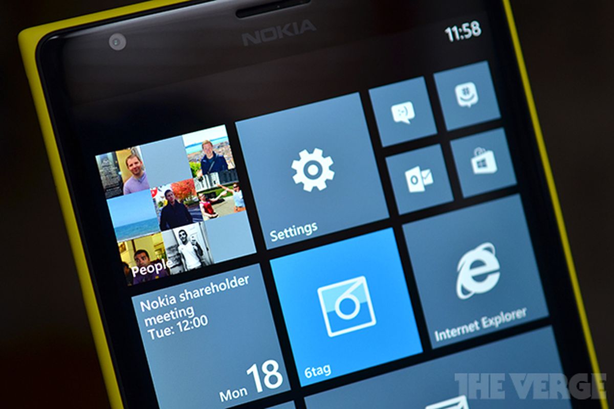 Windows Phone Start Screen Background Revealed In Screenshots