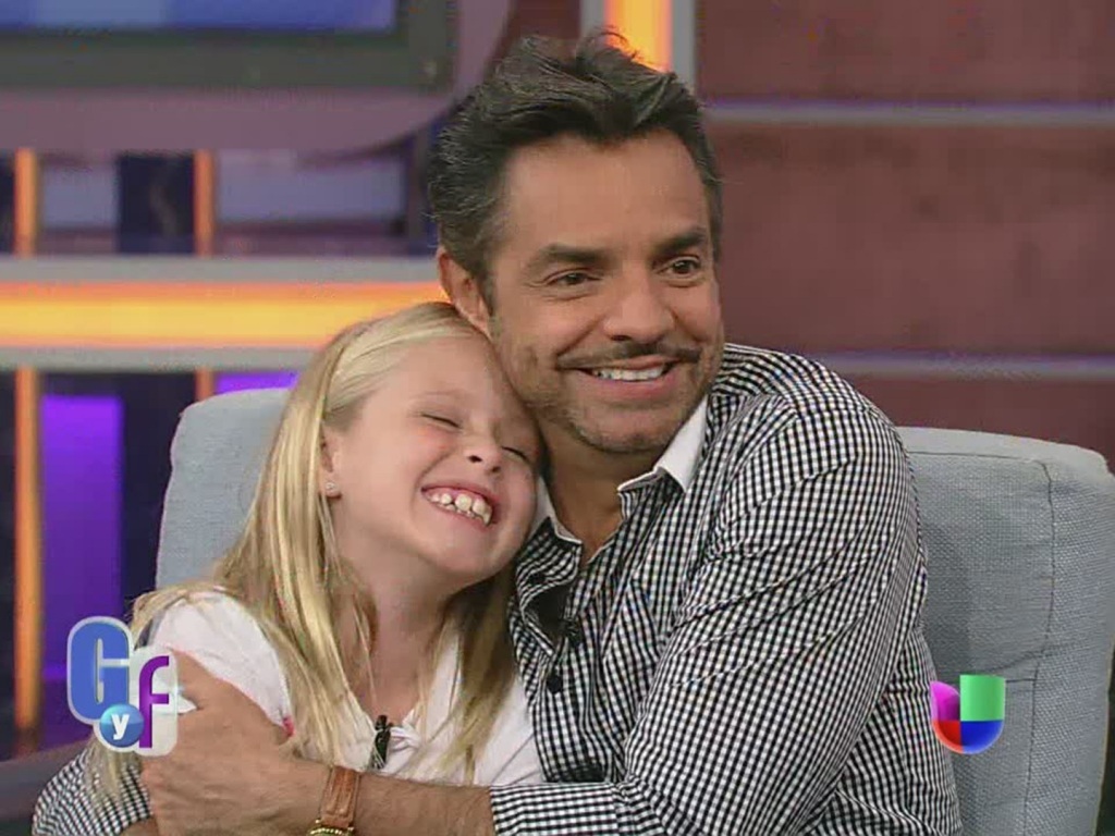 Eugenio Derbez Loreto Peralta Wallpaper Photo Shared By Alana4
