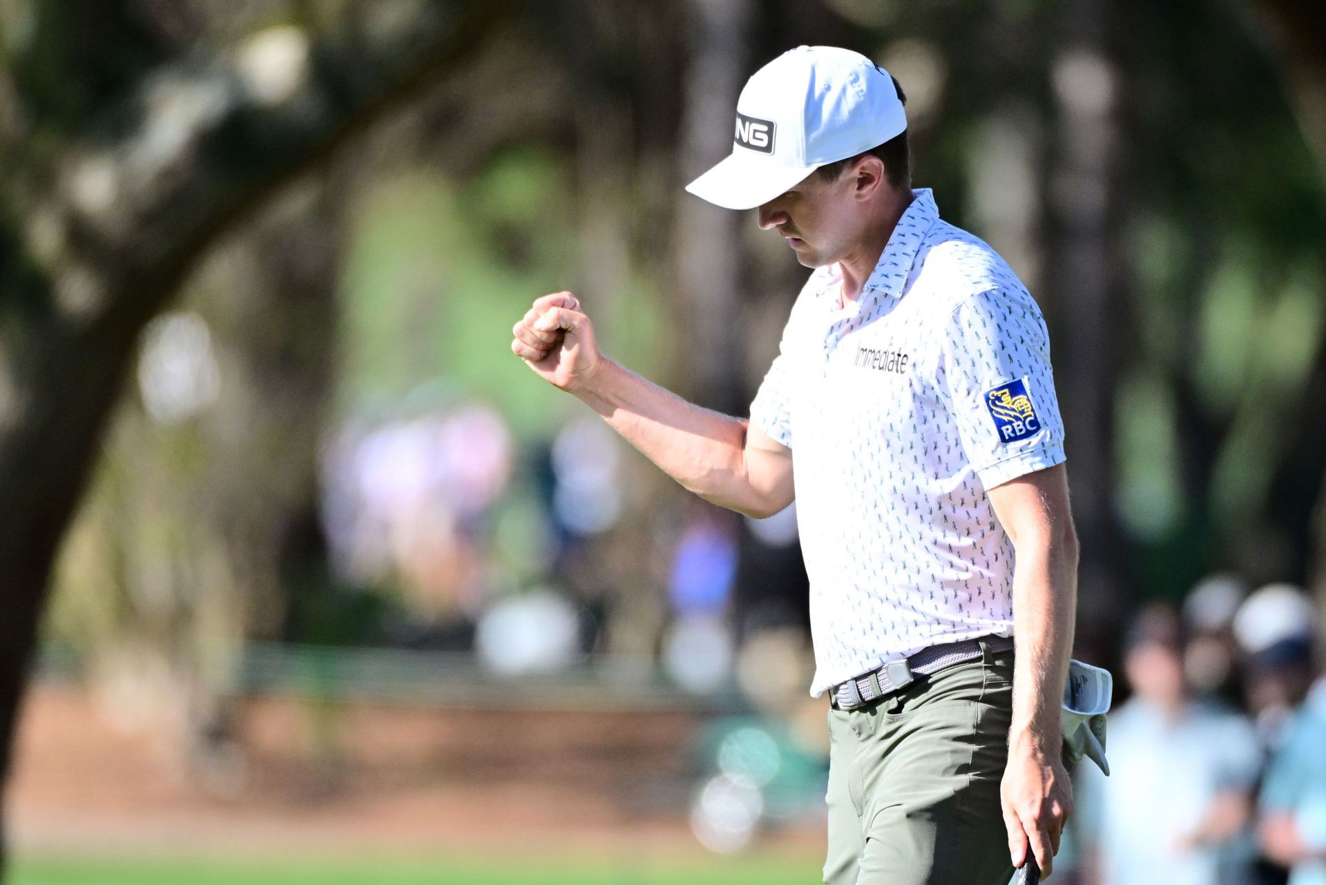 Despite Benefiting The Most From Jon Rahm S Liv Move Mackenzie Hughes Wallpaper