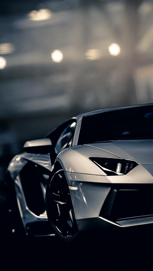 Lamborghini Aventador iPhone Wallpaper
