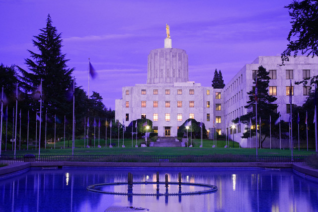 Salem Oregon Capitol Building
