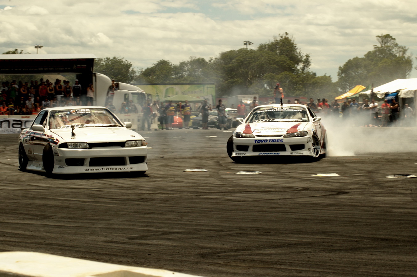 Tandem Drifting Or Tsuiso Is A Necessity For Demo