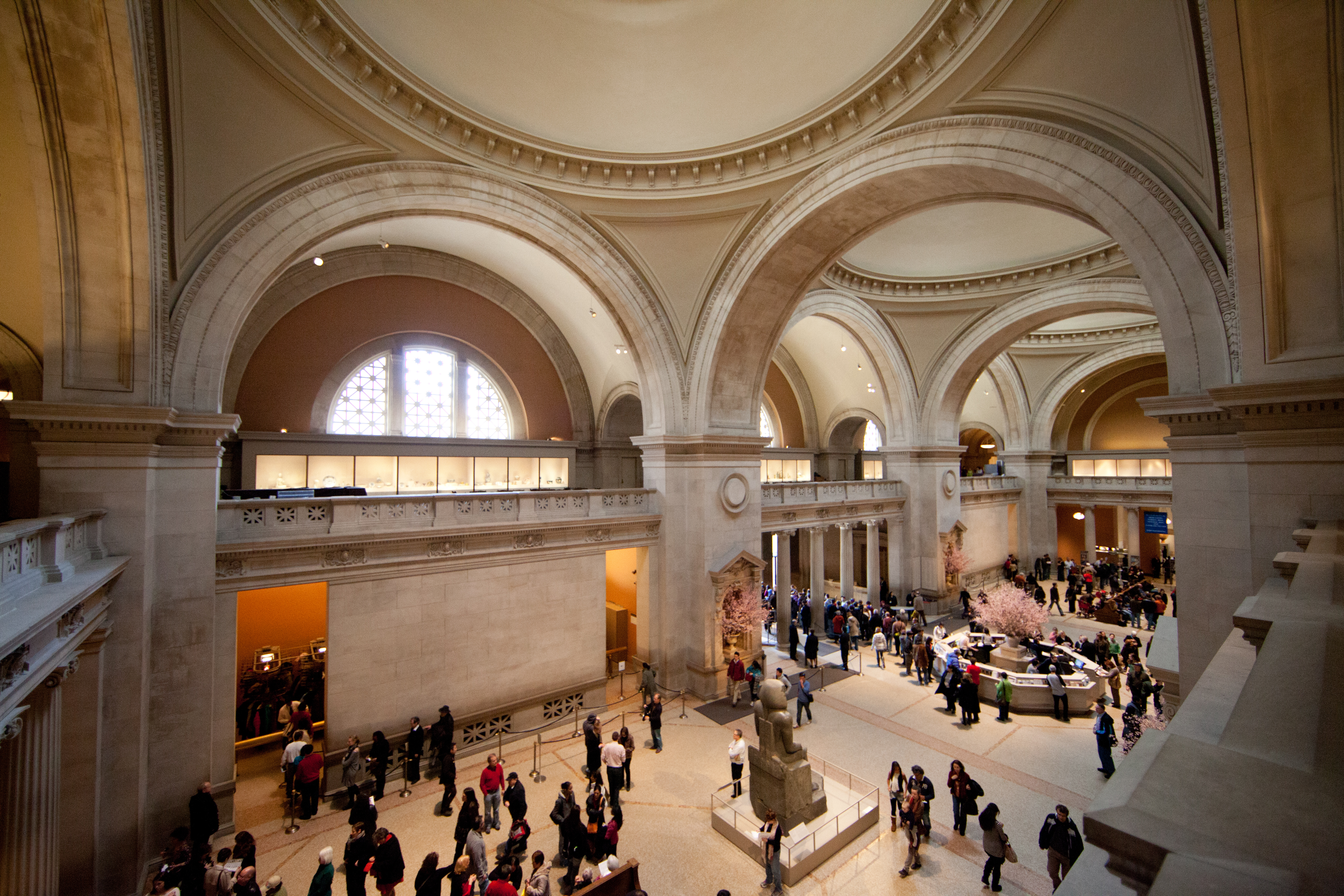 File Met The Great Hall Metropolitan Museum Of Art New York Ny