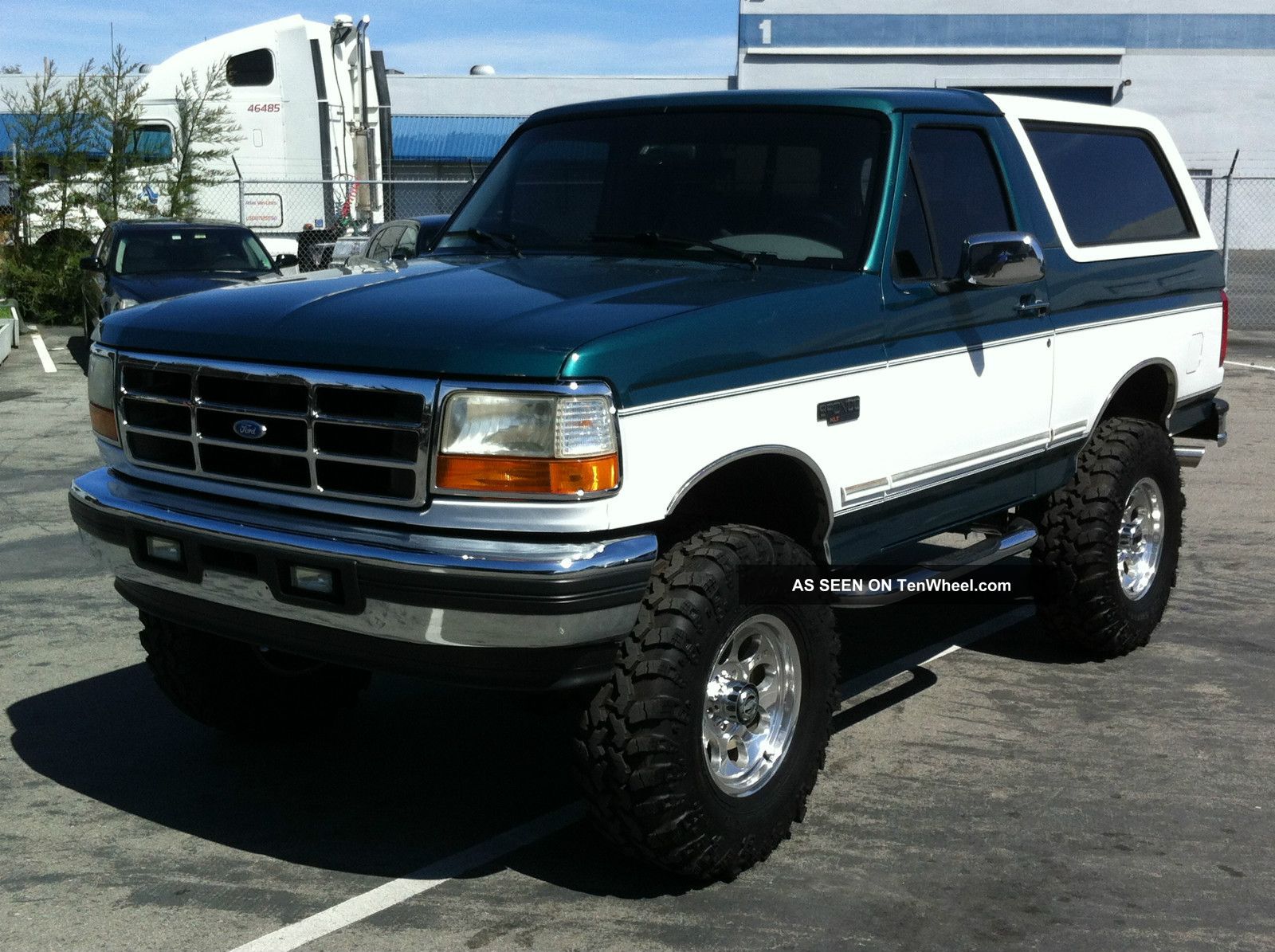 Ford Bronco Information And Photos Zombiedrive
