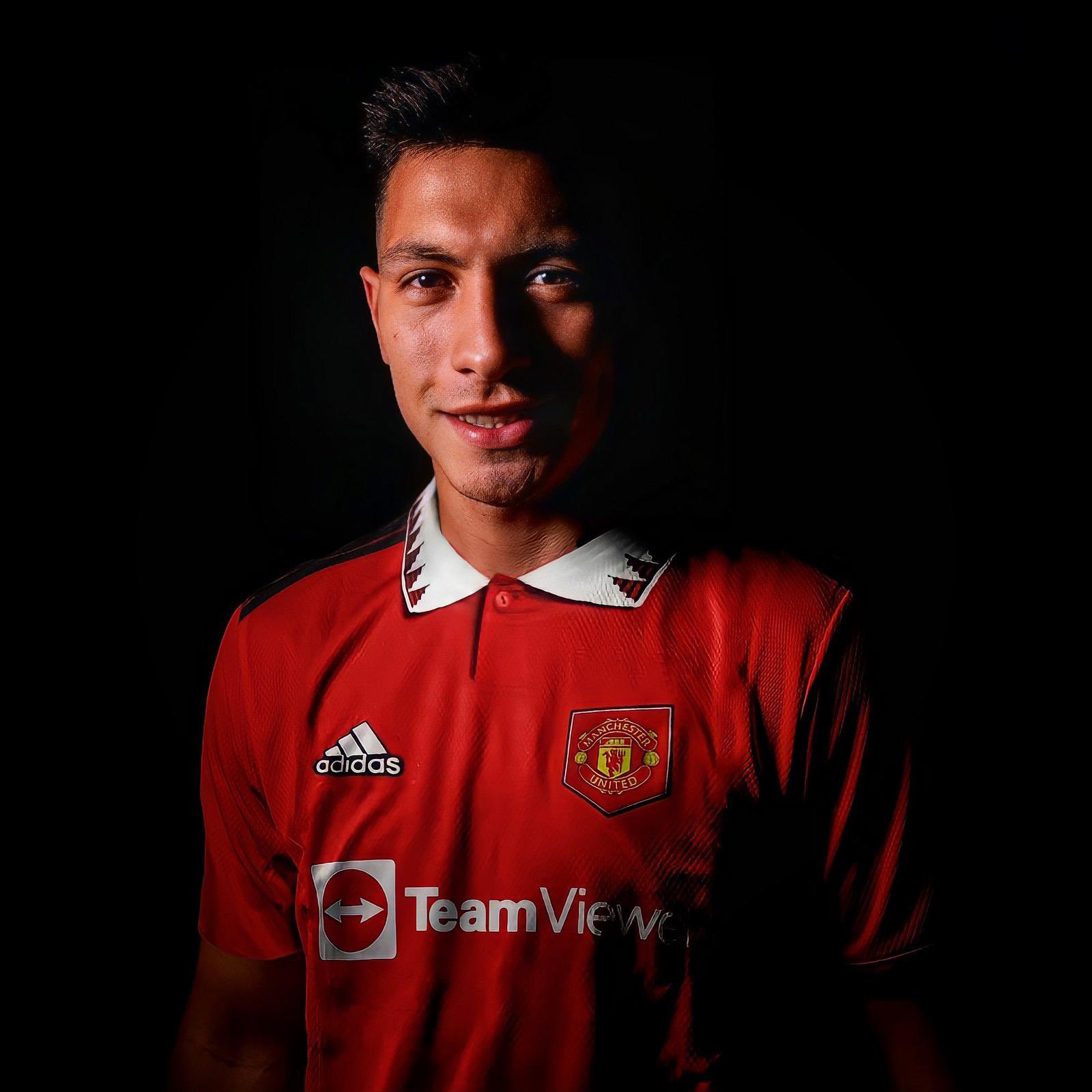 OFFICIAL Manchester United Announce Lisandro Martinez Signing