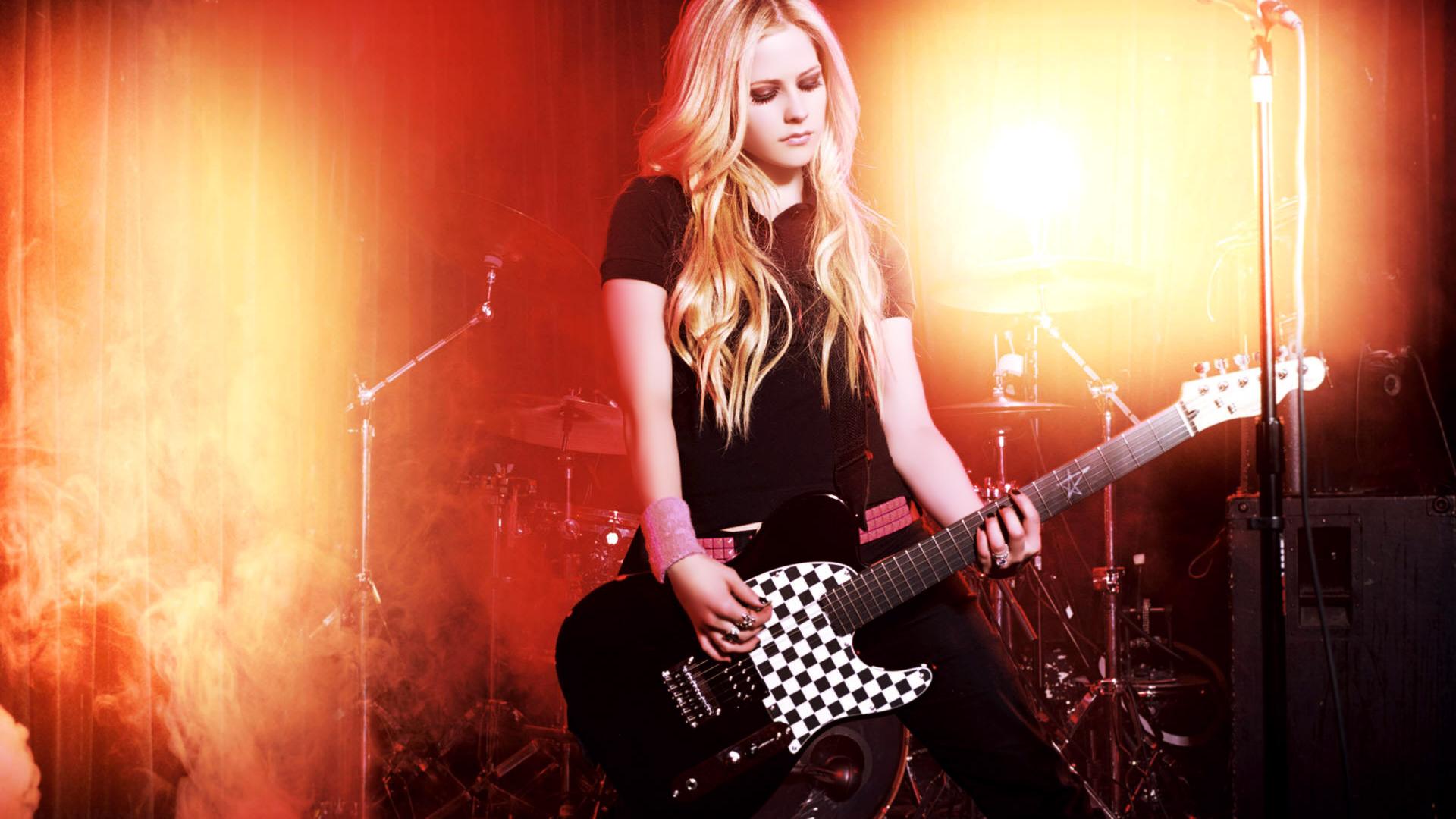 Avril Lavigne Music HD Wallpaper Of Celebrities