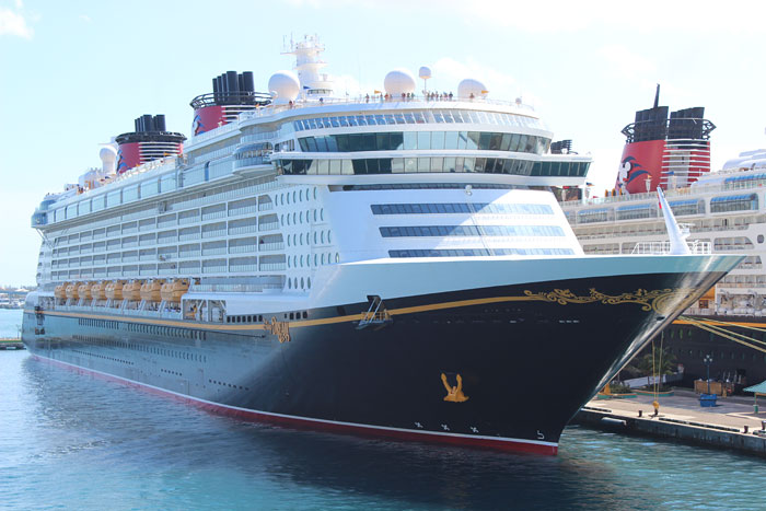 disney dream   disney cruise lines   cruise ship photos
