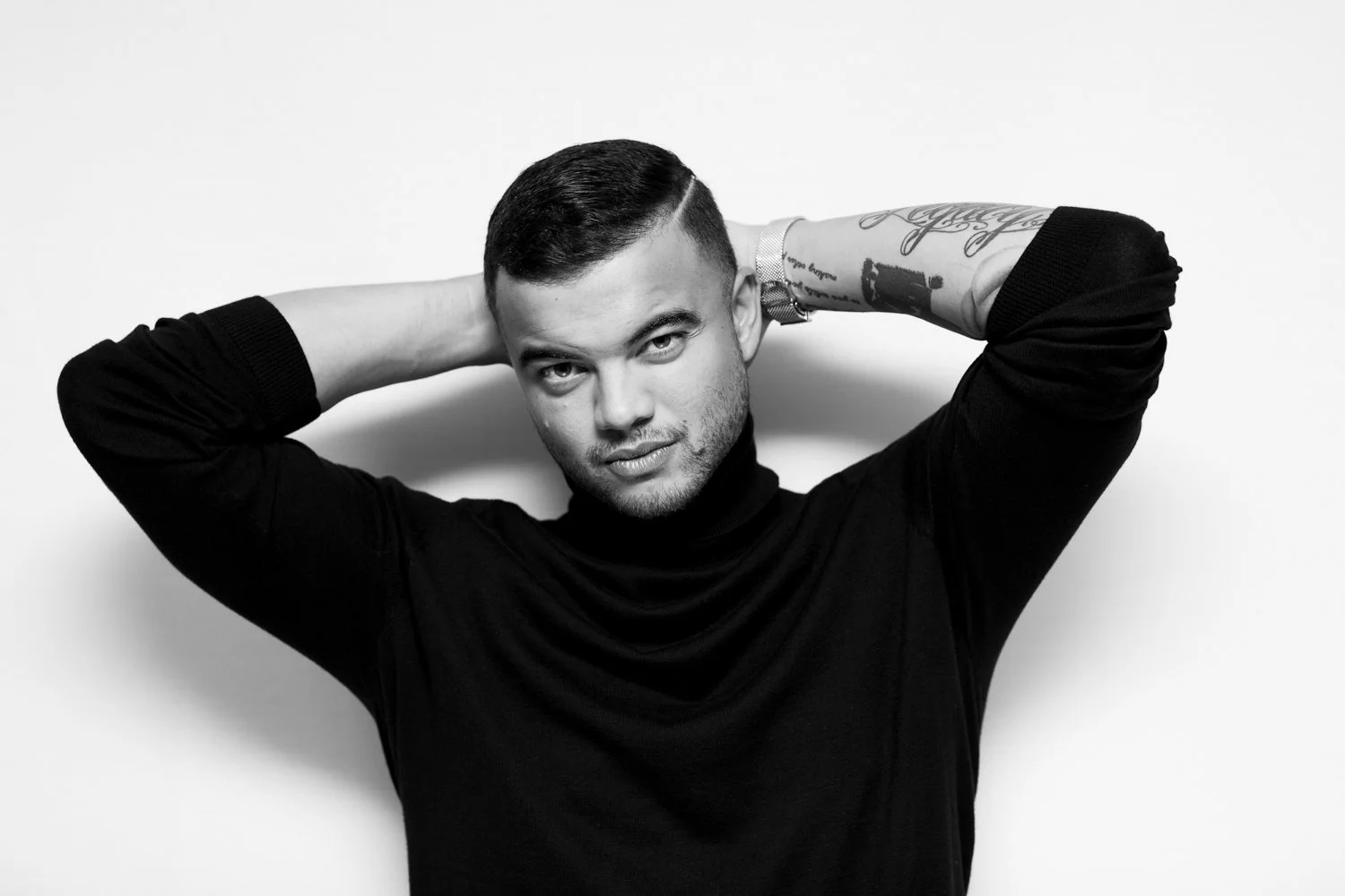 Australias Musical Legend Guy Sebastian Photographed By Portrait Wallpaper