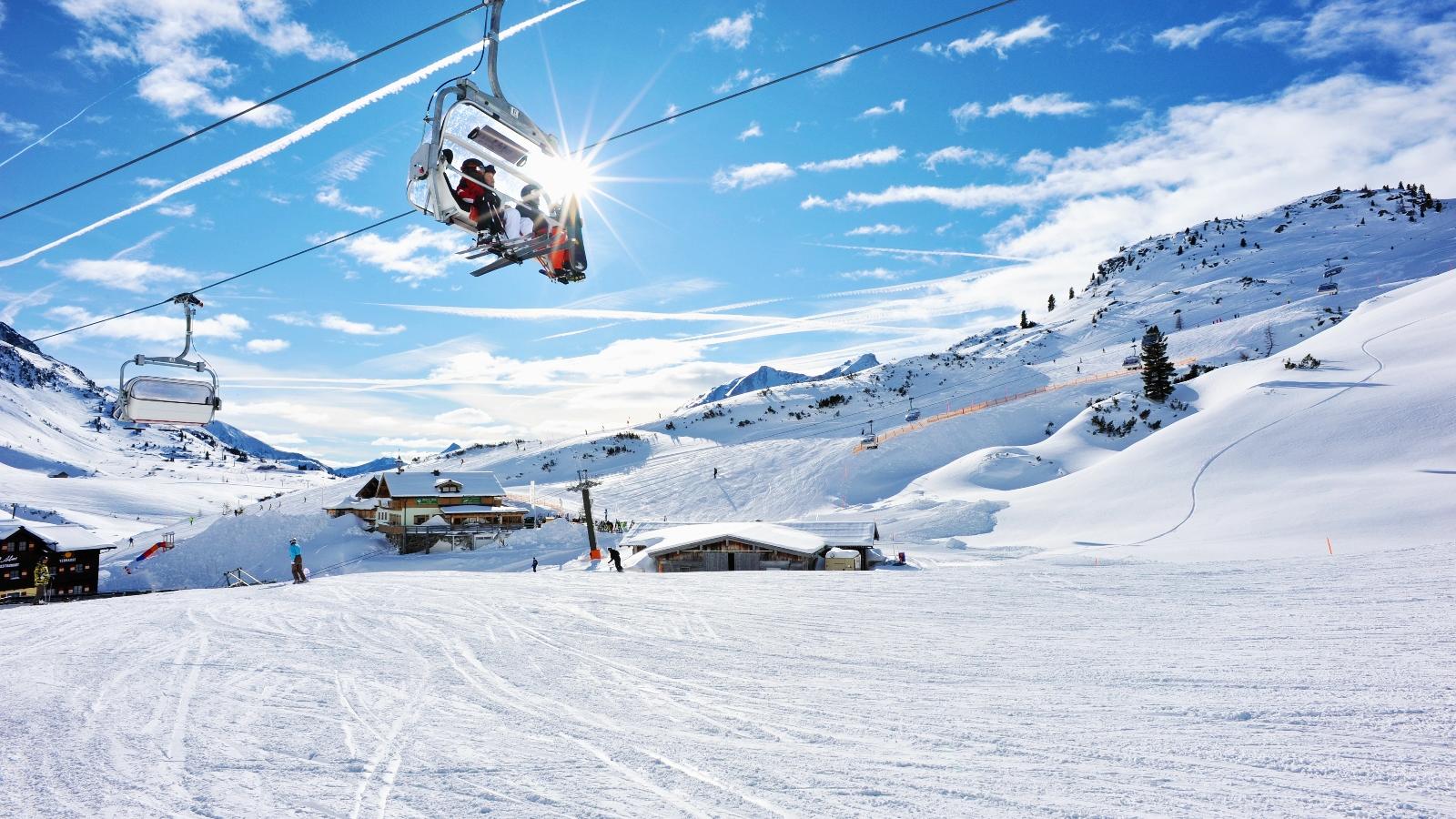 Best Ski Resorts For Spring And Late Season Snow In