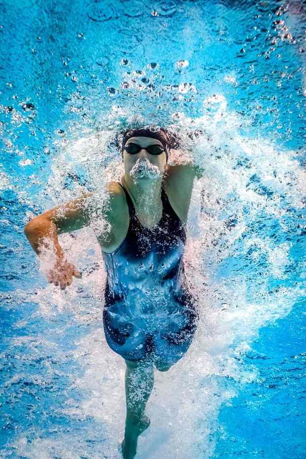 Katie Ledecky U S Swim Star Took Ill At World Championships