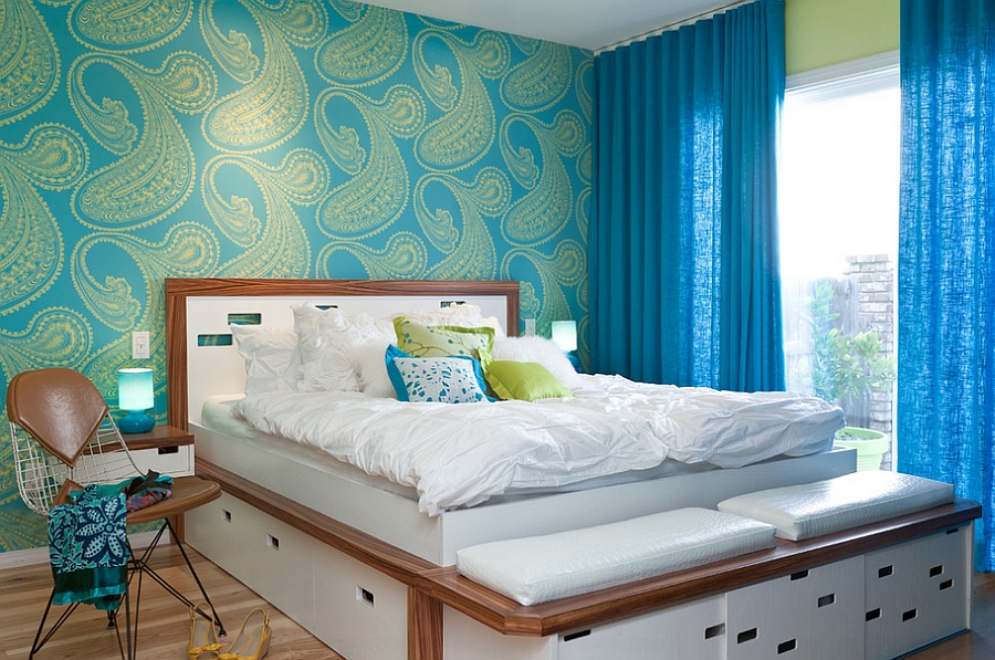 Bold And Colorful Wallpaper Drapes Shape The Gorgeous Bedroom