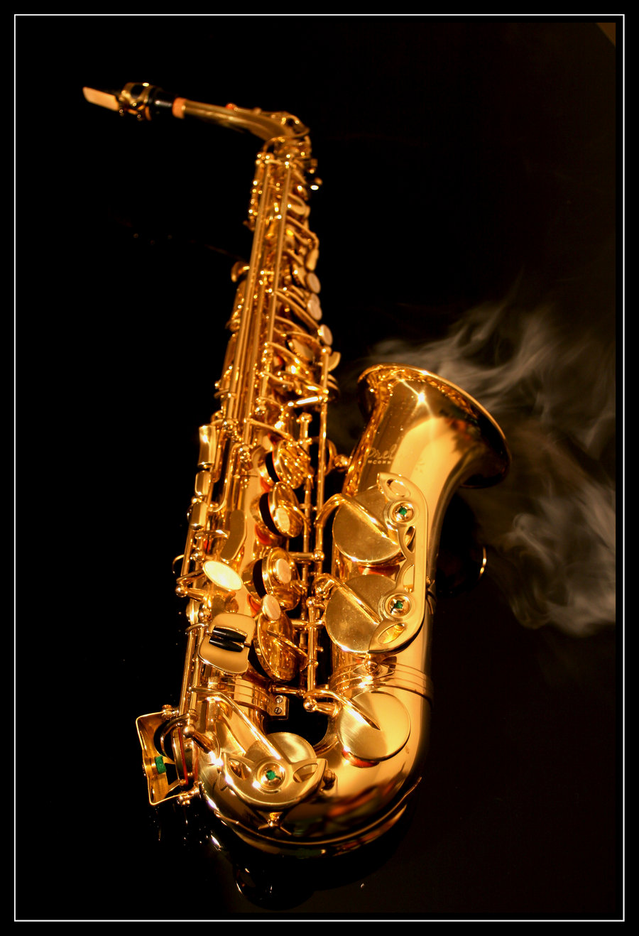Toned Shot Of Part Of Alto Sax On Dark Background Stock Photo - Download  Image Now - 2015, Alto Saxophone, American Culture - iStock