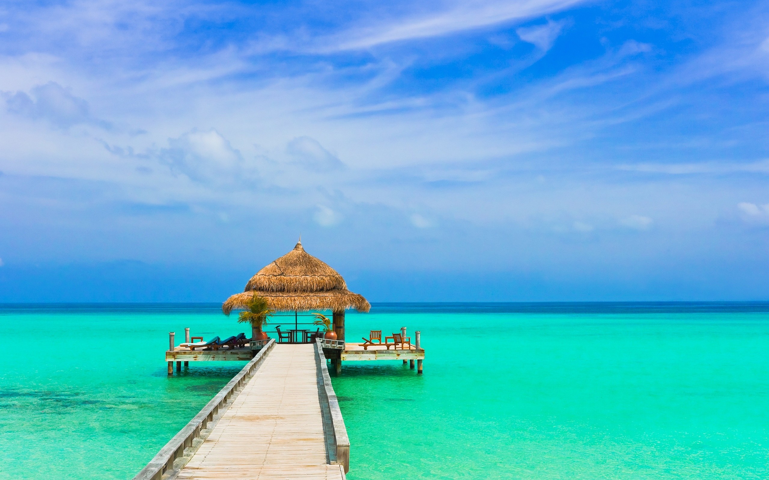 Beach Resort Wallpaper