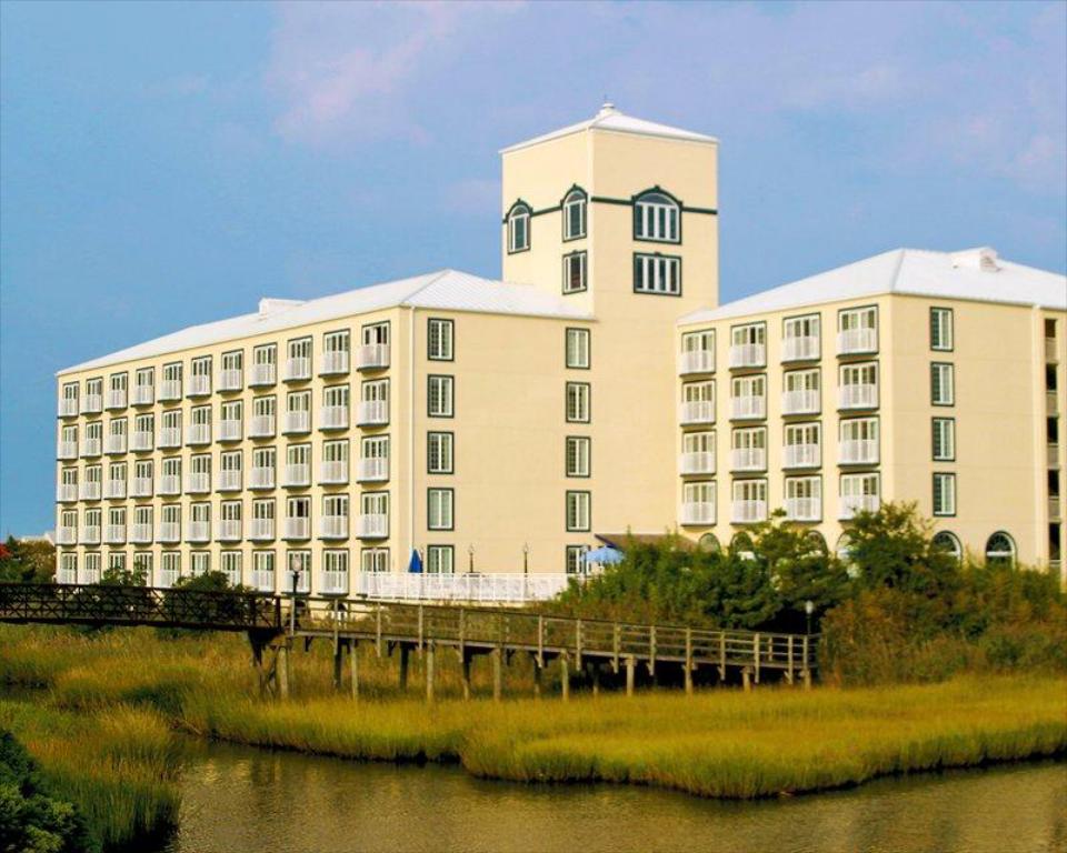 Coconut Malorie Resort In Ocean City Md Room Deals Photos