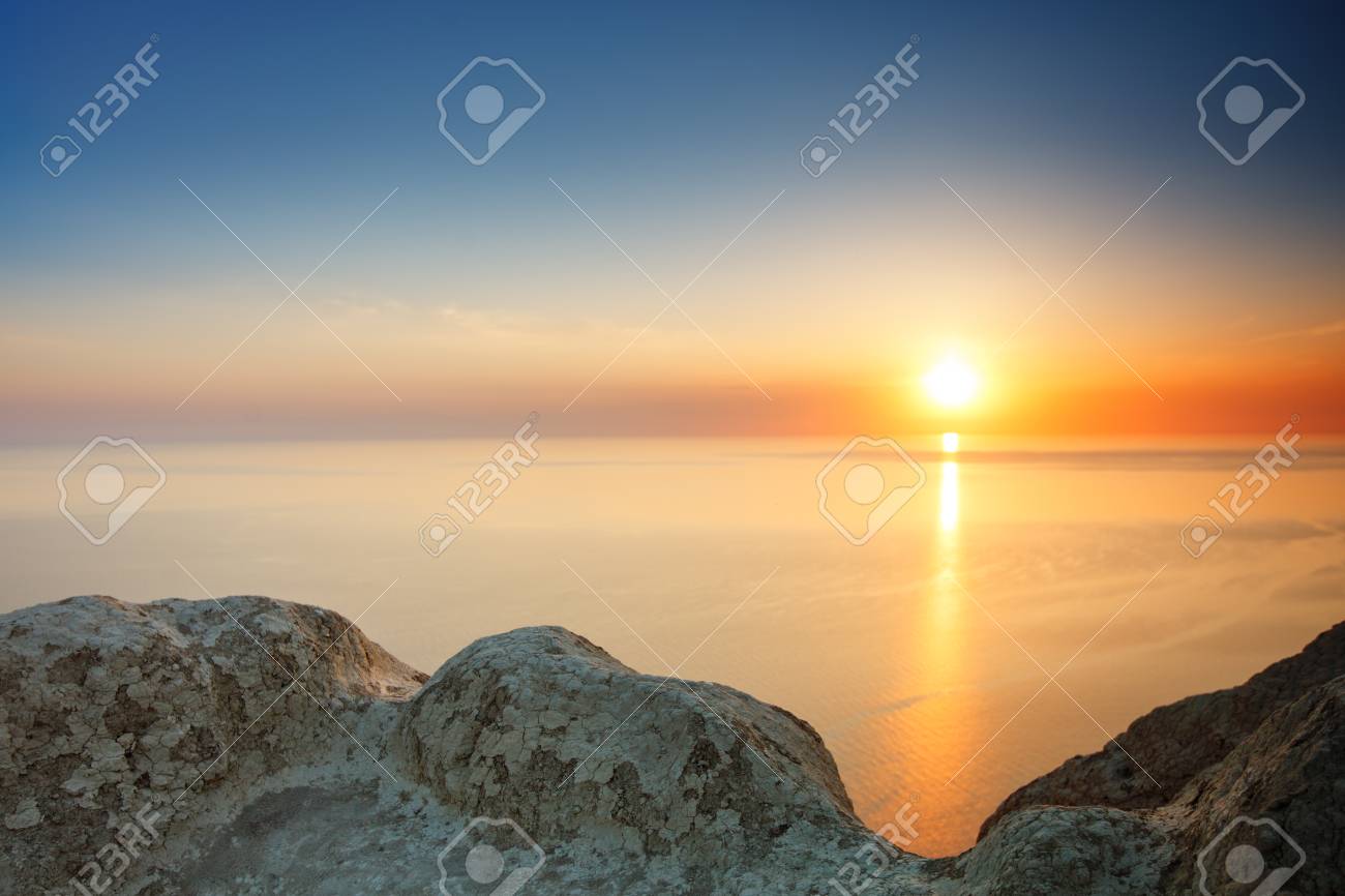 Sunset From Mountaintop Tourism Travel Sea Background