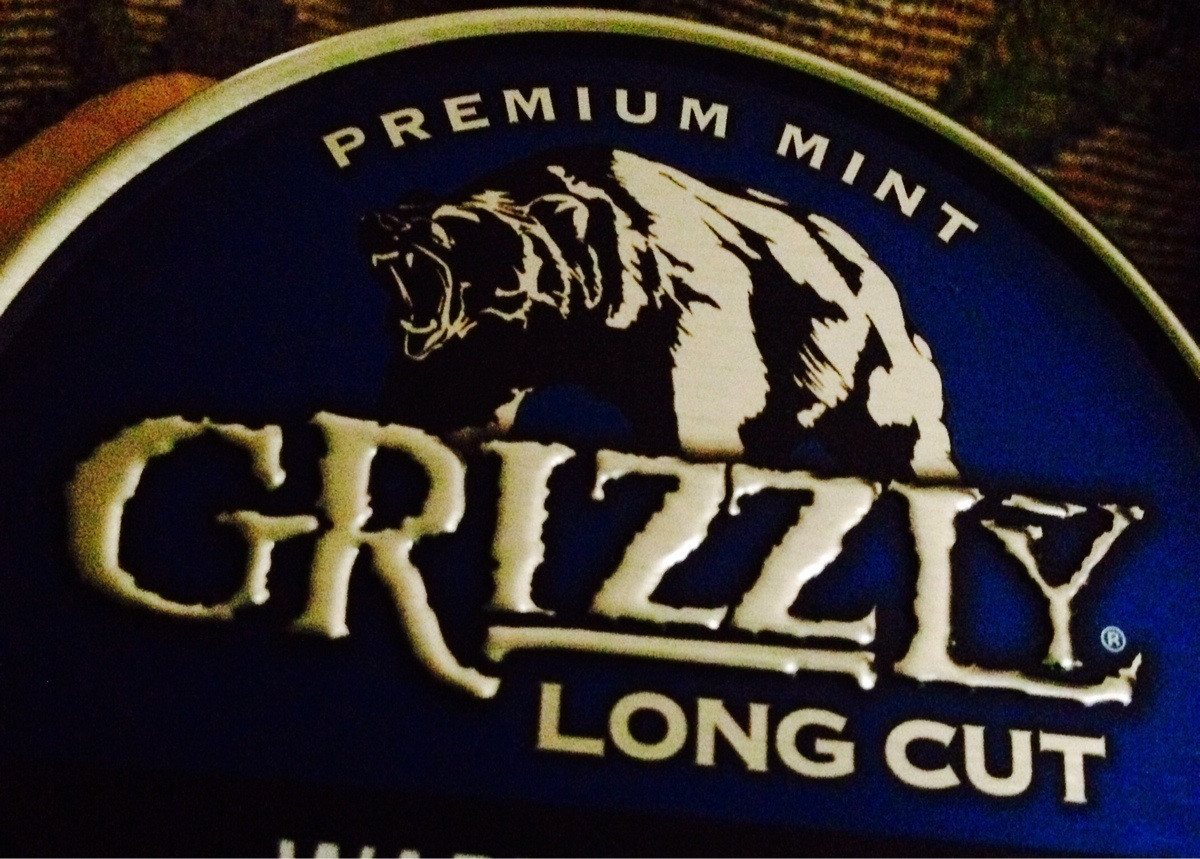 Download Go Back Images For Grizzly Chewing Tobacco Pouches 1200x859
