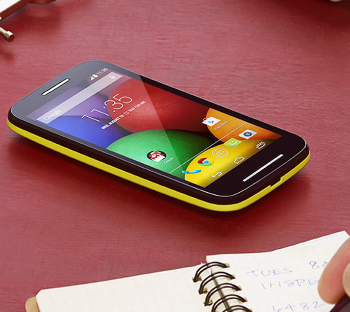 To Set Default Stock Wallpaper Of Moto E In Any Android Phone