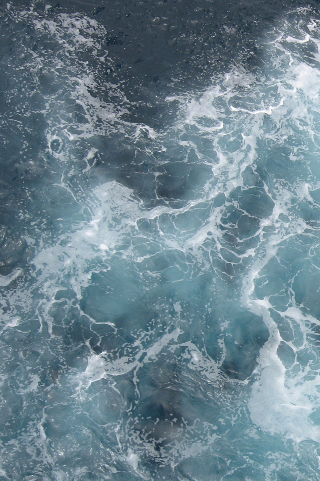 Ocean Waves iPhone Wallpaper HD