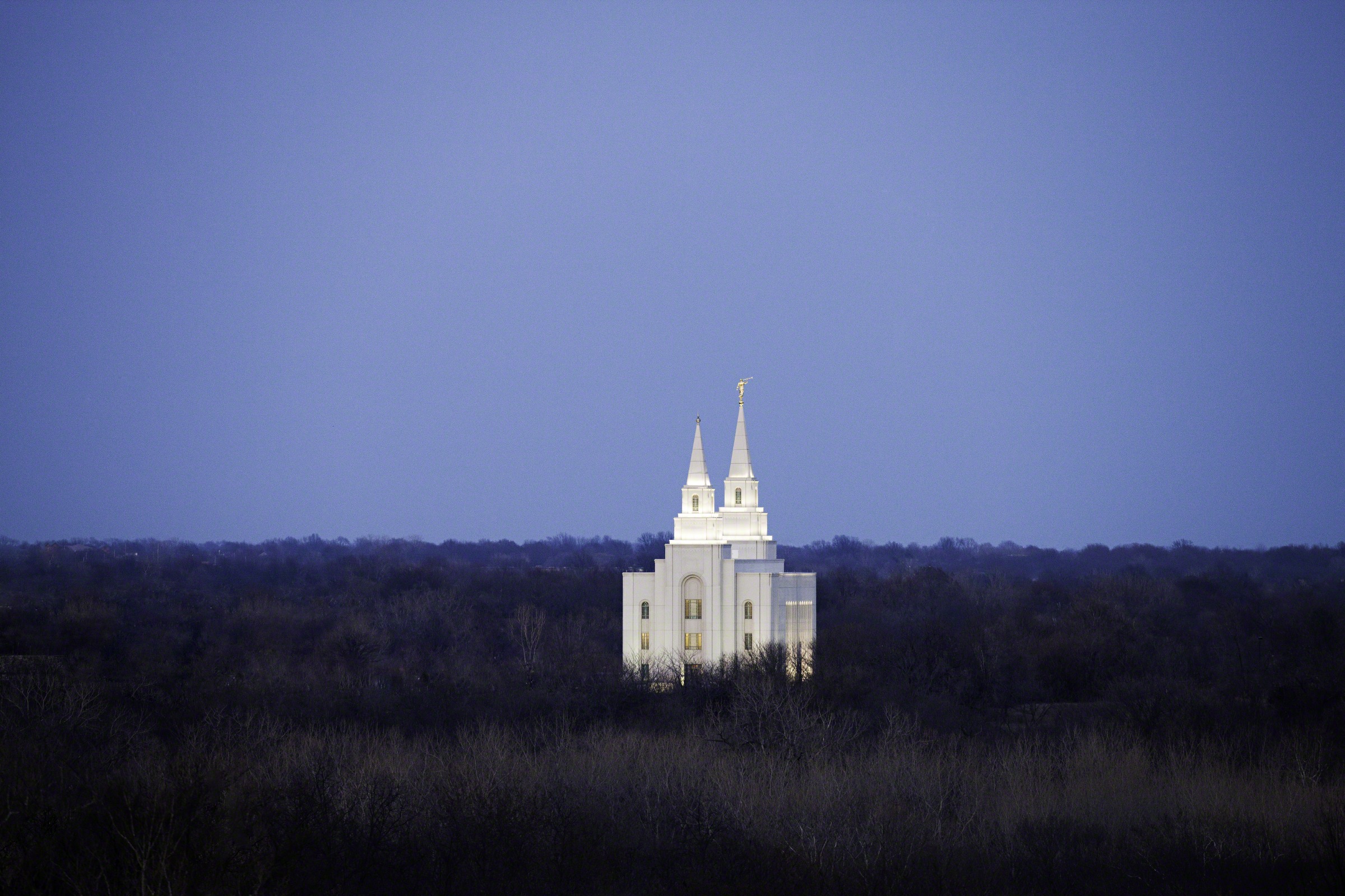 The Kansas City Missouri Temple In Evening