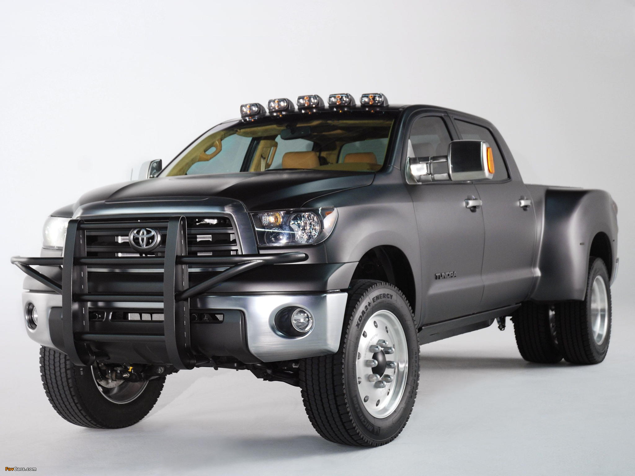 Toyota Tundra Dually Diesel Concept Wallpaper