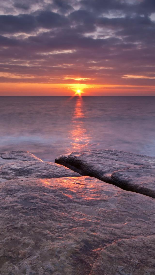 Ocean Beach Sunset HD iPhone