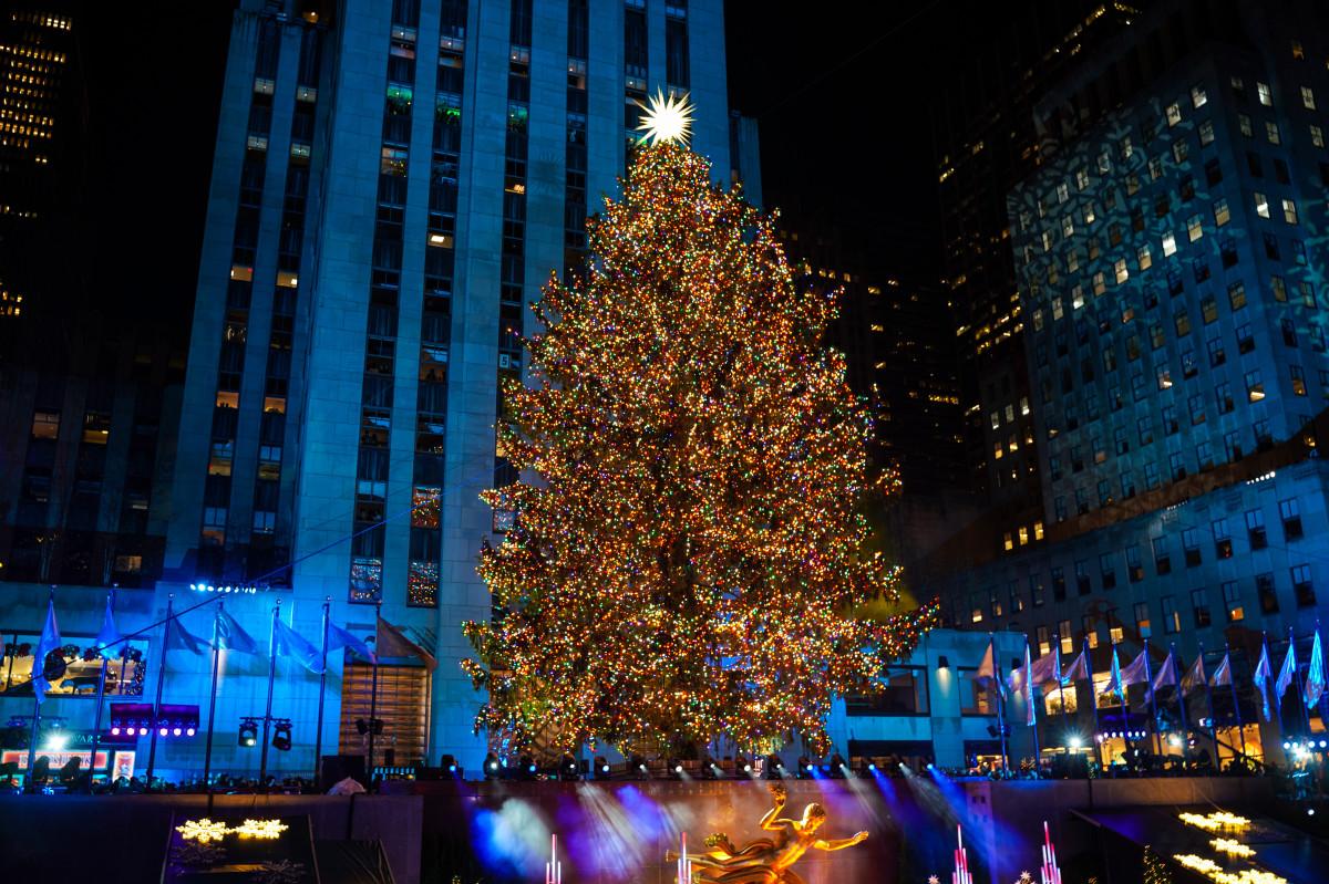 Rockefeller Christmas Tree Facts History Parade