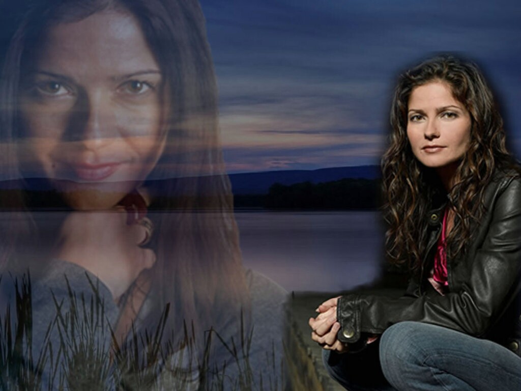 Actress Jill Hennessy Pictures Profile