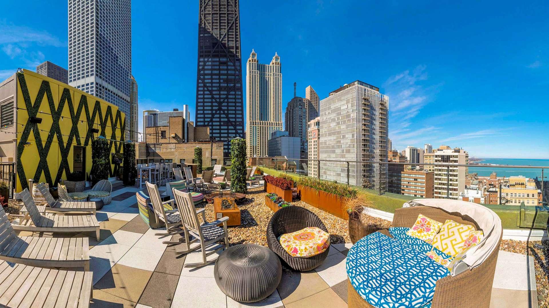 Gold Coast City Club Apartments For Rent In Chicago