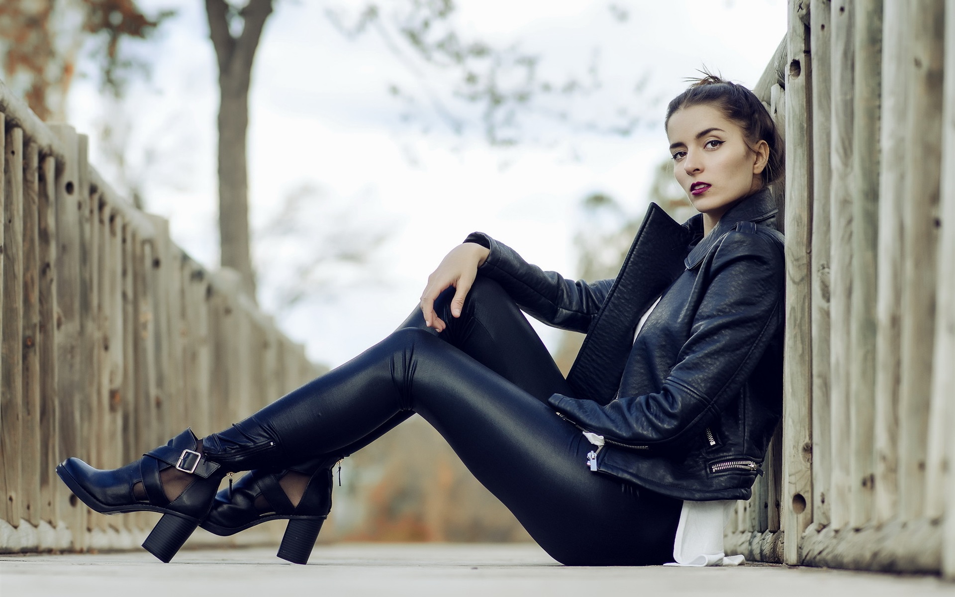 Wallpaper Black leather jacket girl sit on ground 1920x1200 HD