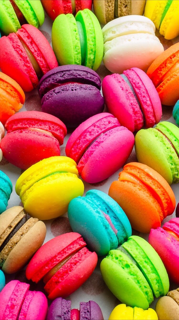 Sarah On W A L P E R S Macaroons Food Wallpaper