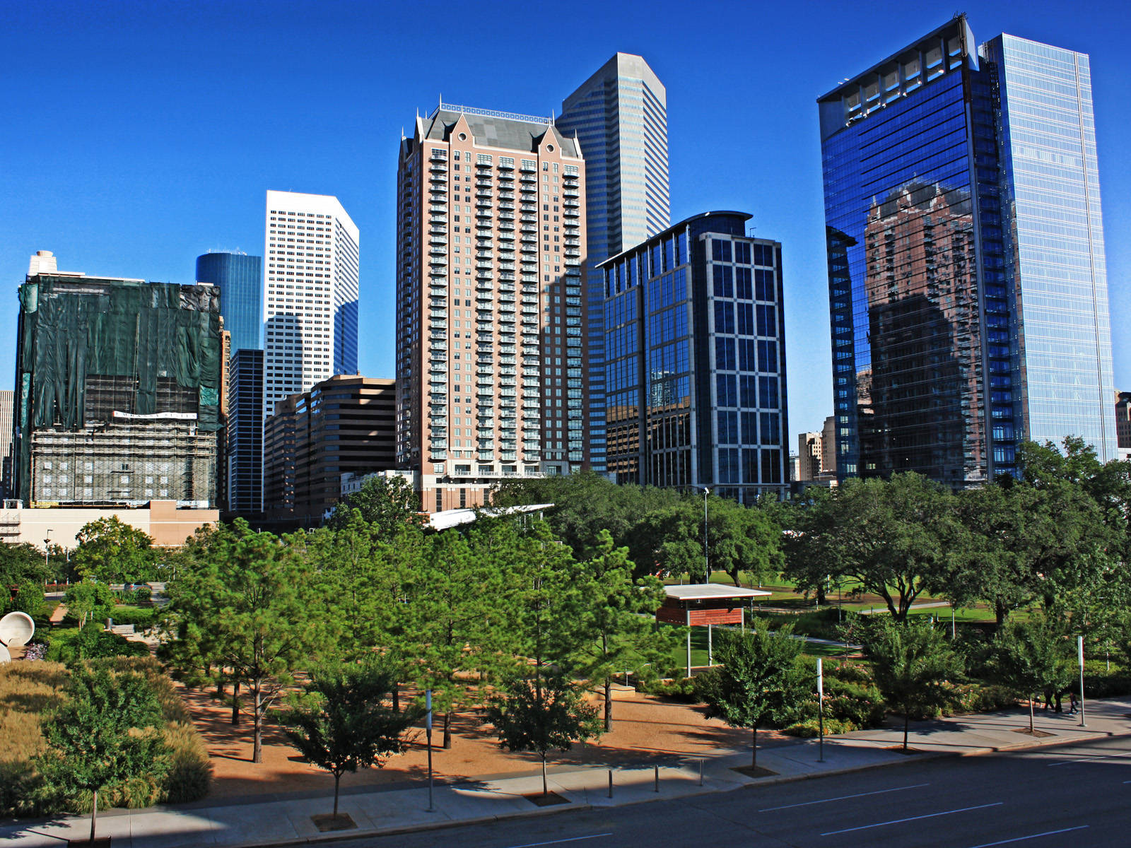 Discovery Green Park In City Of Houston Wallpaper