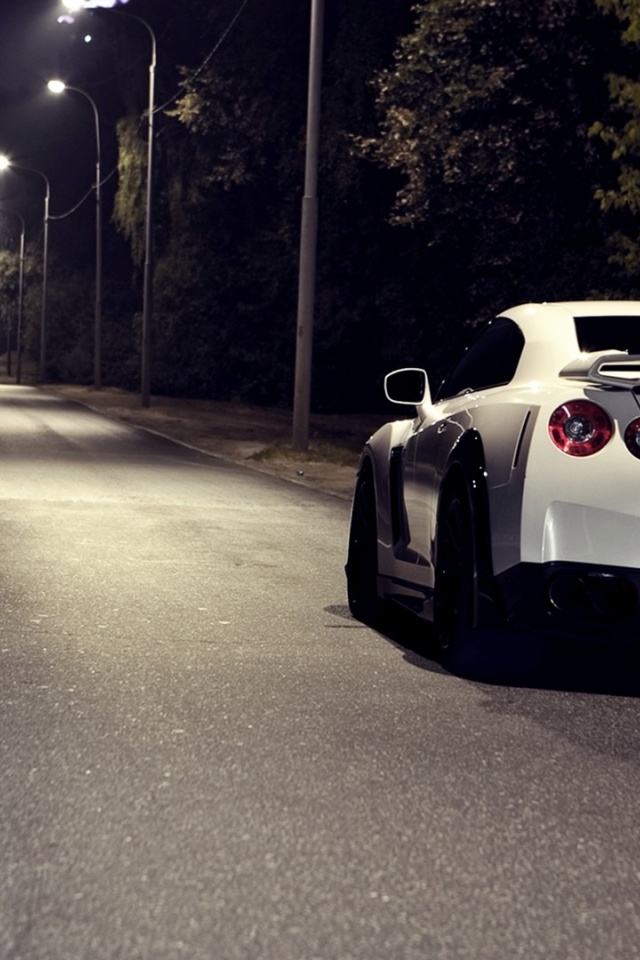 Free Download 640x960 White Nissan 35 Gtr At Night Rear Iphone 4 Wallpaper 640x960 For Your Desktop Mobile Tablet Explore 48 Nissan Gtr Iphone Wallpaper Nissan Skyline Gtr Wallpaper