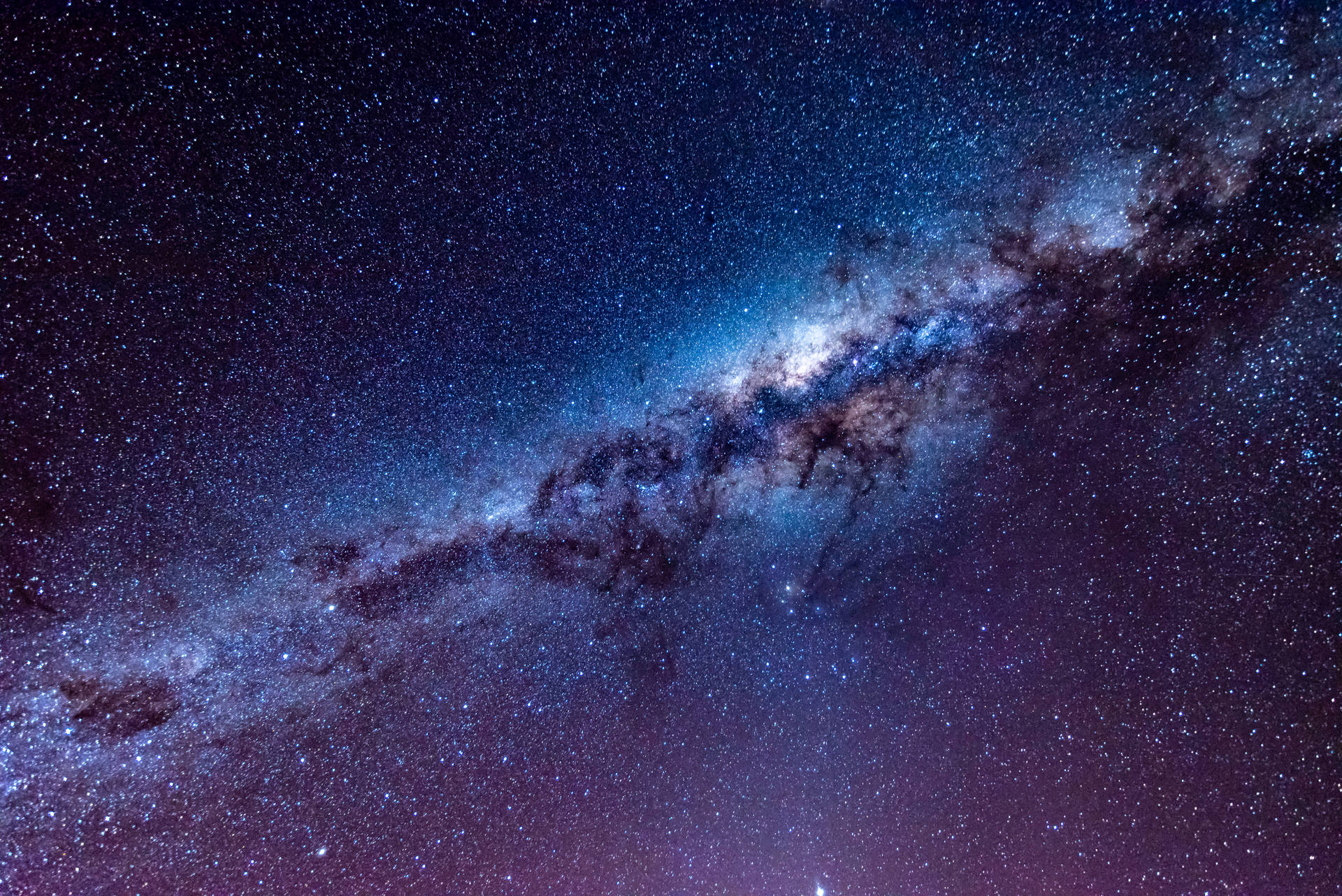 Galaxy S10 Wallpaper