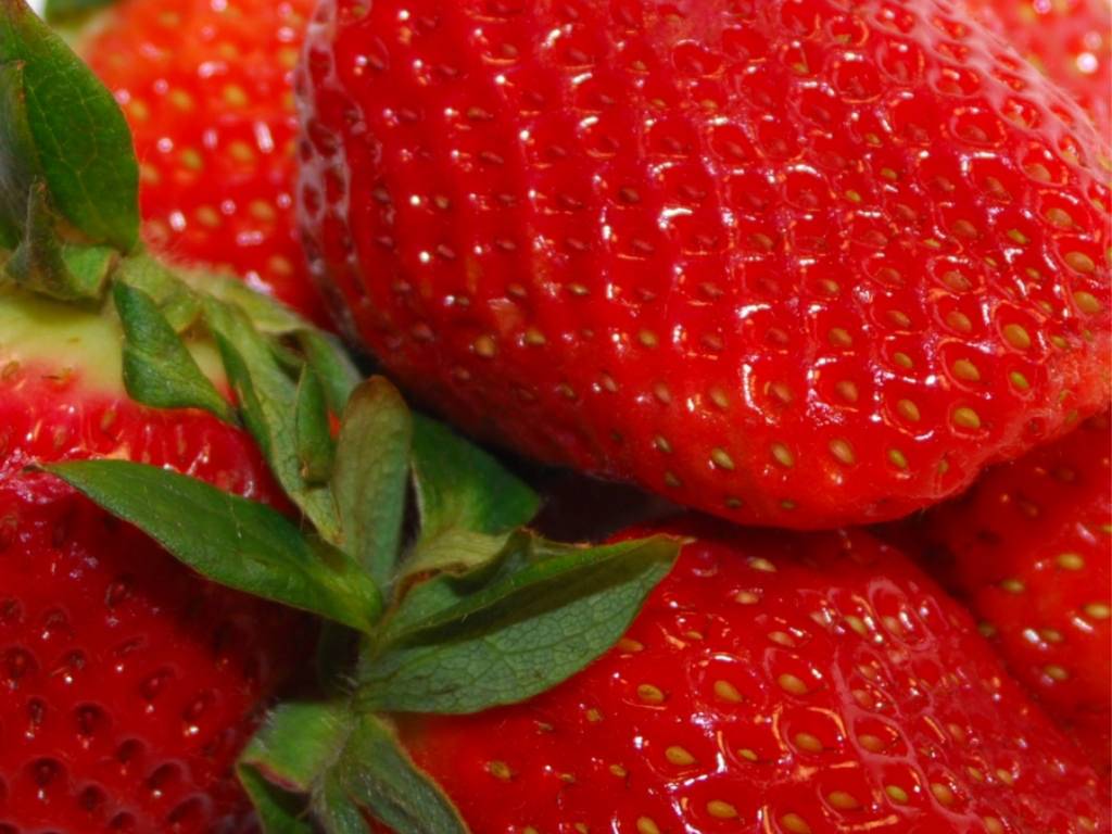 Delicious Strawberry Wallpaper