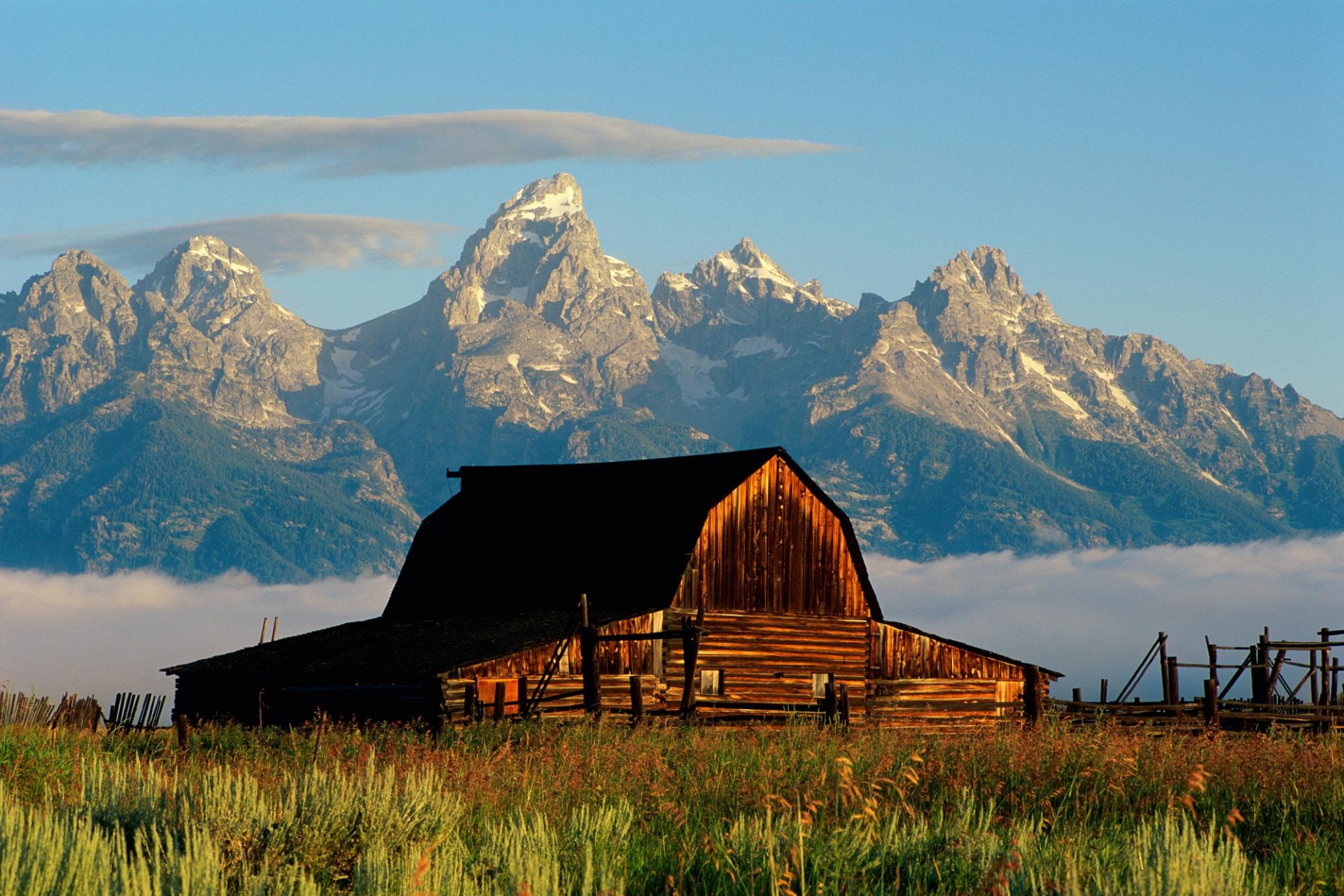 1920x1200 Mountains and cabin desktop PC and Mac wallpaper