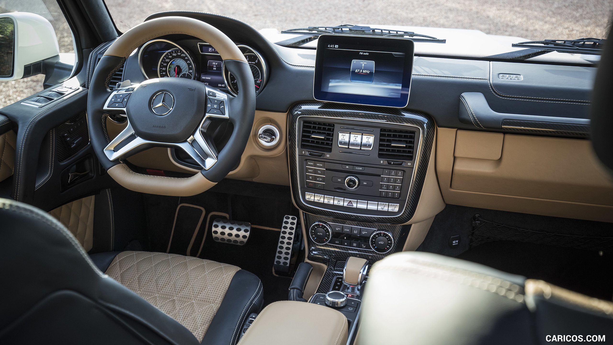 Mercedes Maybach G Landaulet Interior Cockpit HD