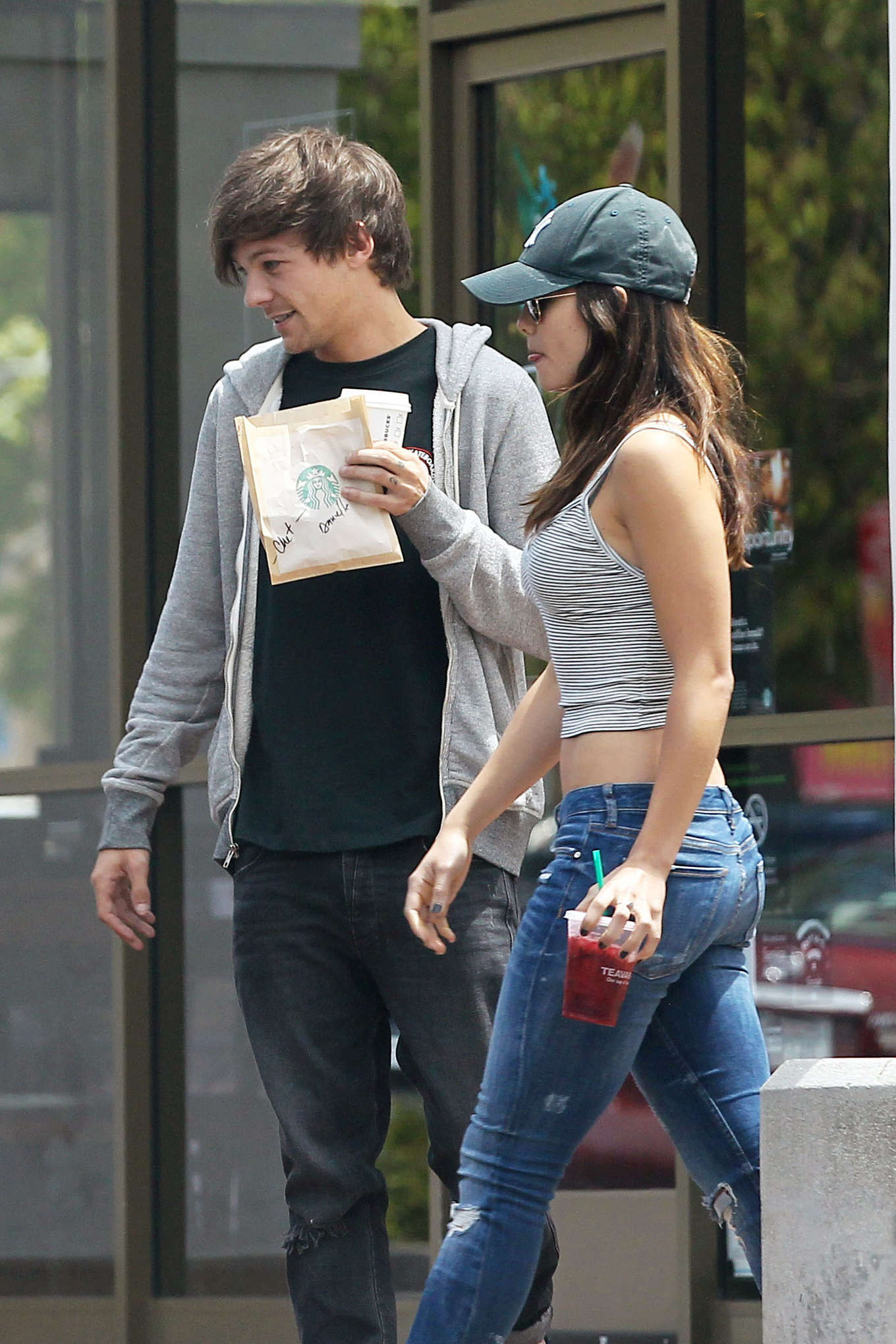 Danielle Campbell In Skinny Jeans Gotceleb