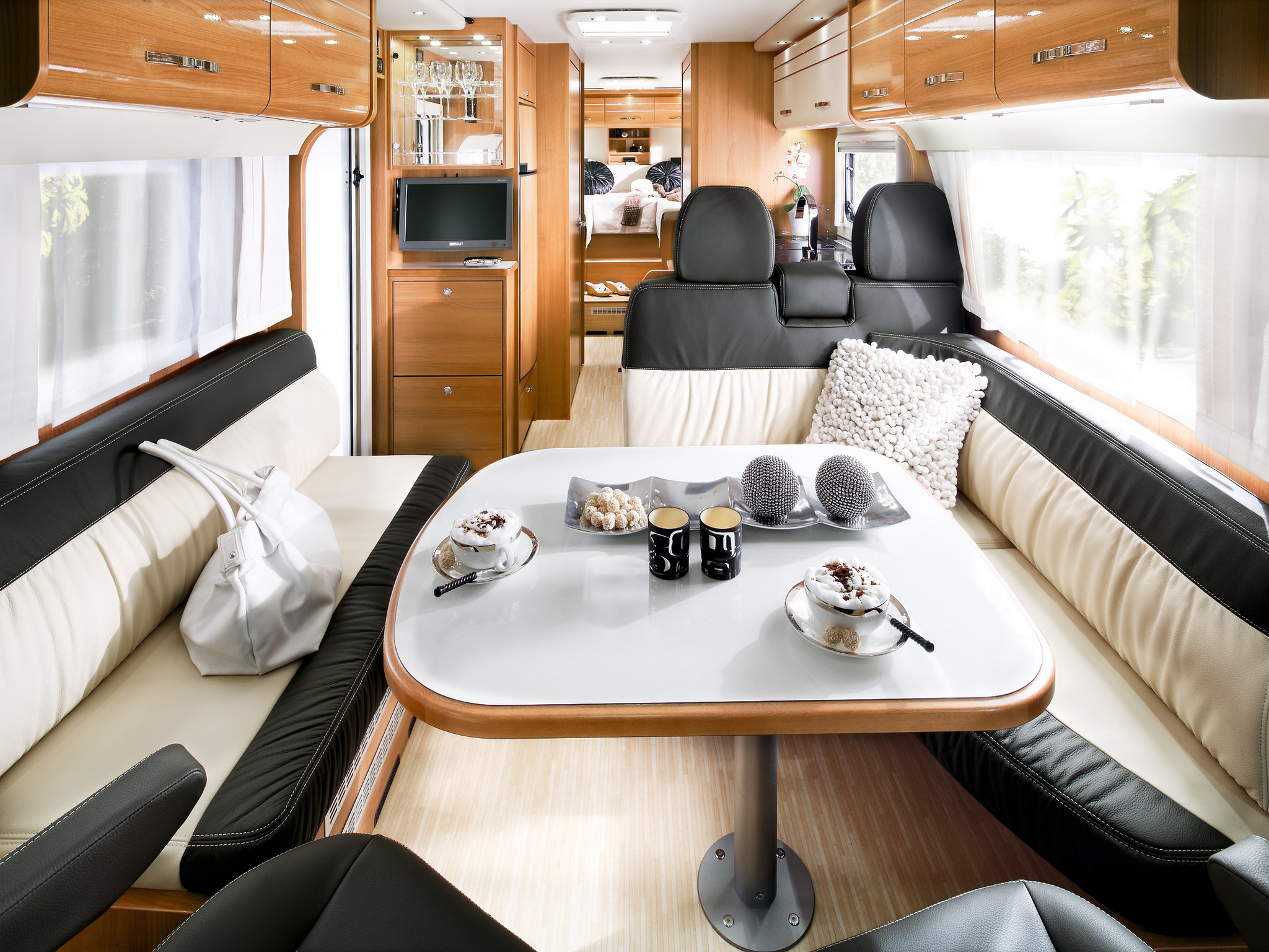 Lmc Grand Explorer Motorhome Camper Interior H Wallpaper Background