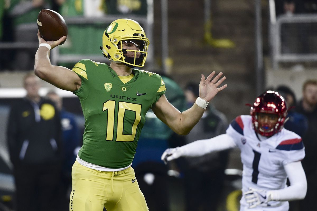 Oregon Vs Arizona Expert Breaks Down The Ducks Predicts