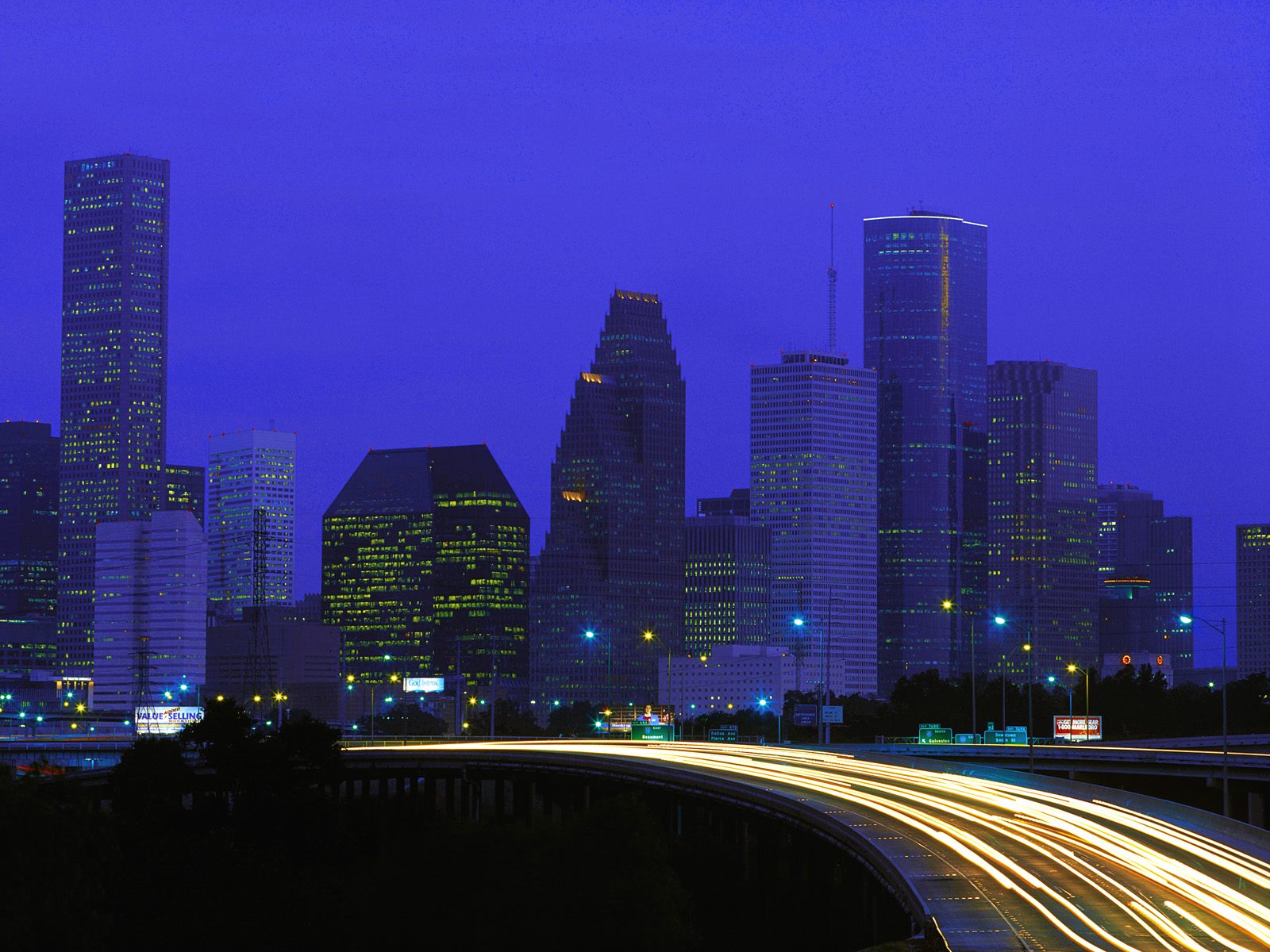 Houston Skyline Wallpapers  Top Free Houston Skyline Backgrounds   WallpaperAccess